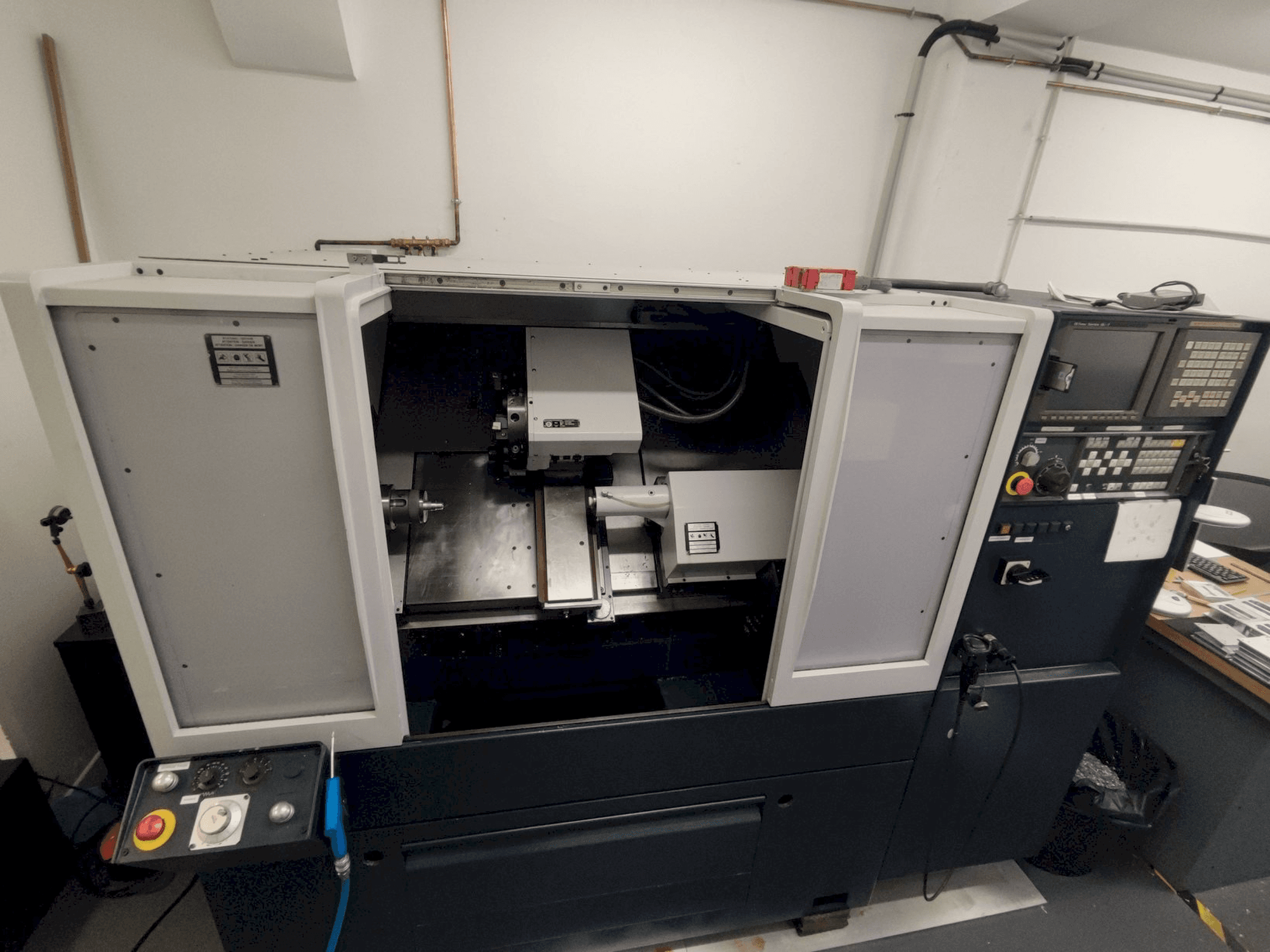 Koneen SPINNER PD32 etunäkymä