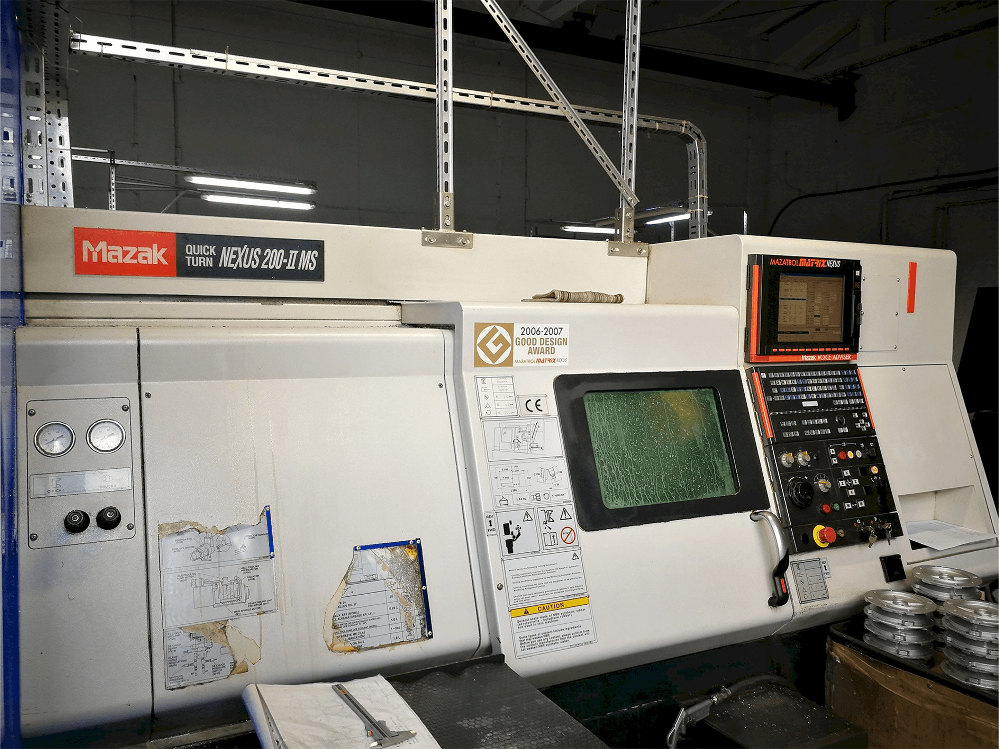 Koneen Mazak Quick Turn Nexus 250-II MS etunäkymä