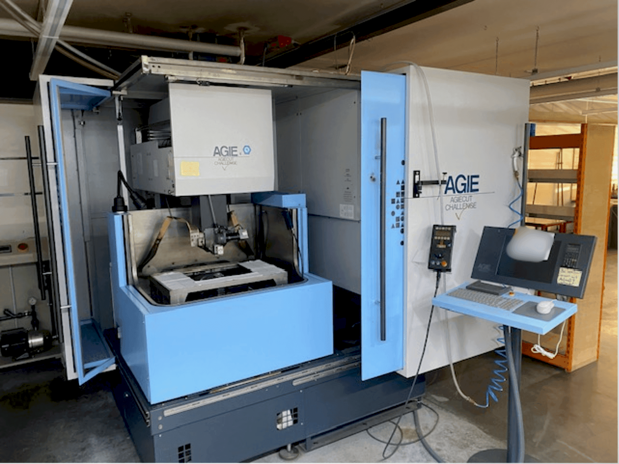 Koneen AGIE Agiecut Challenge V2 etunäkymä