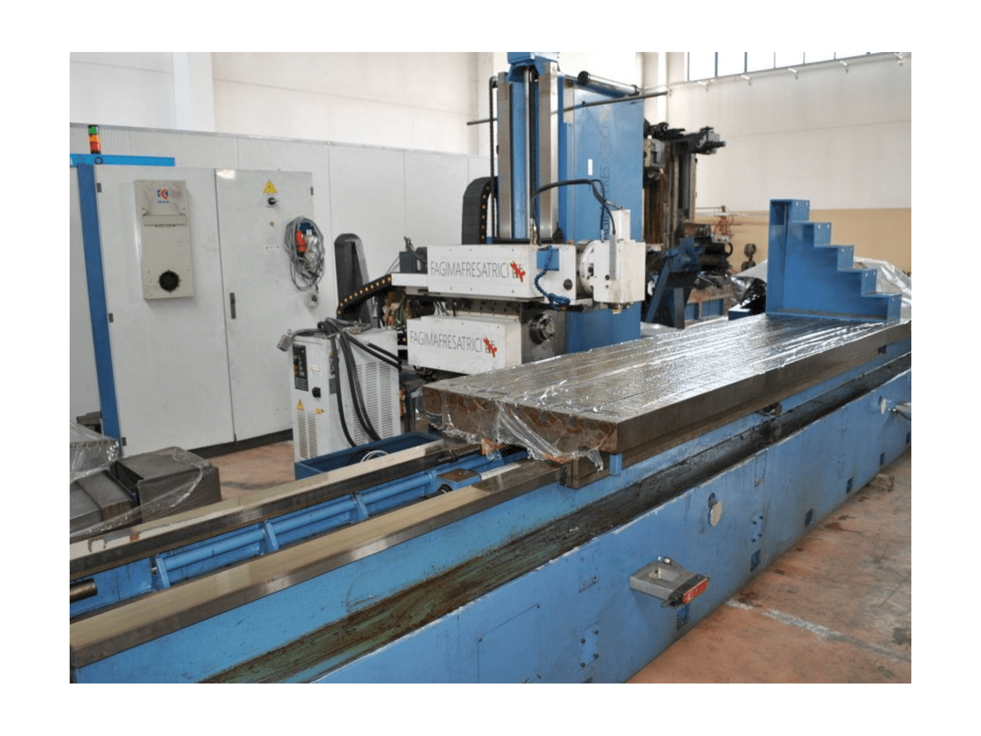 Koneen Fagima MMO 300 etunäkymä