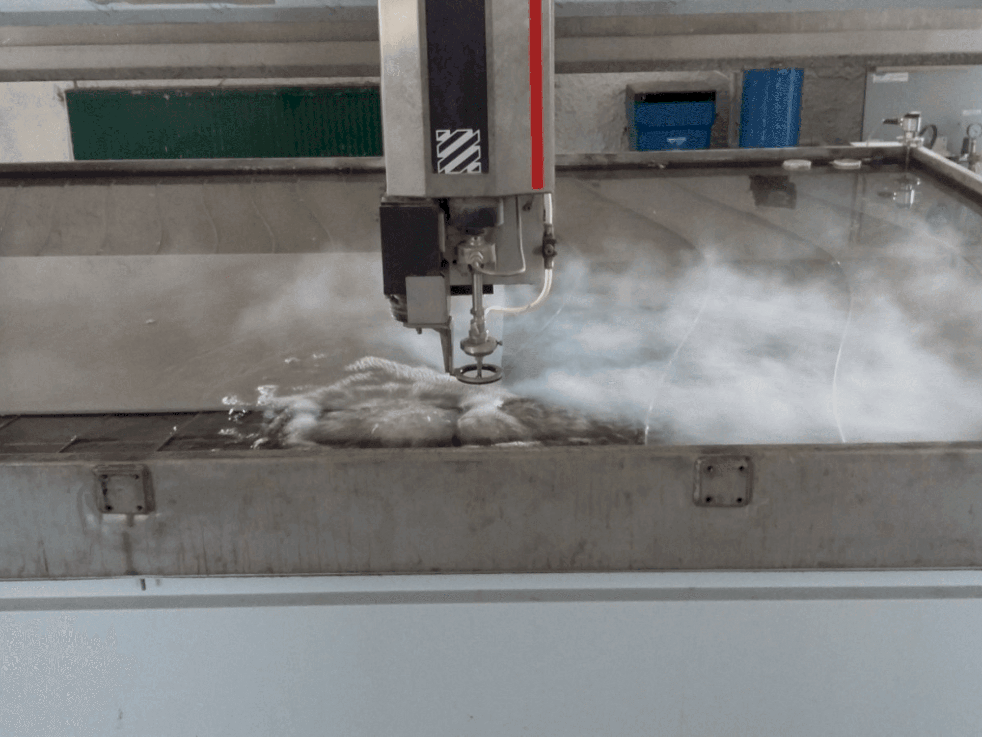 Koneen Intermac primus 322 (2014) työskentelytila