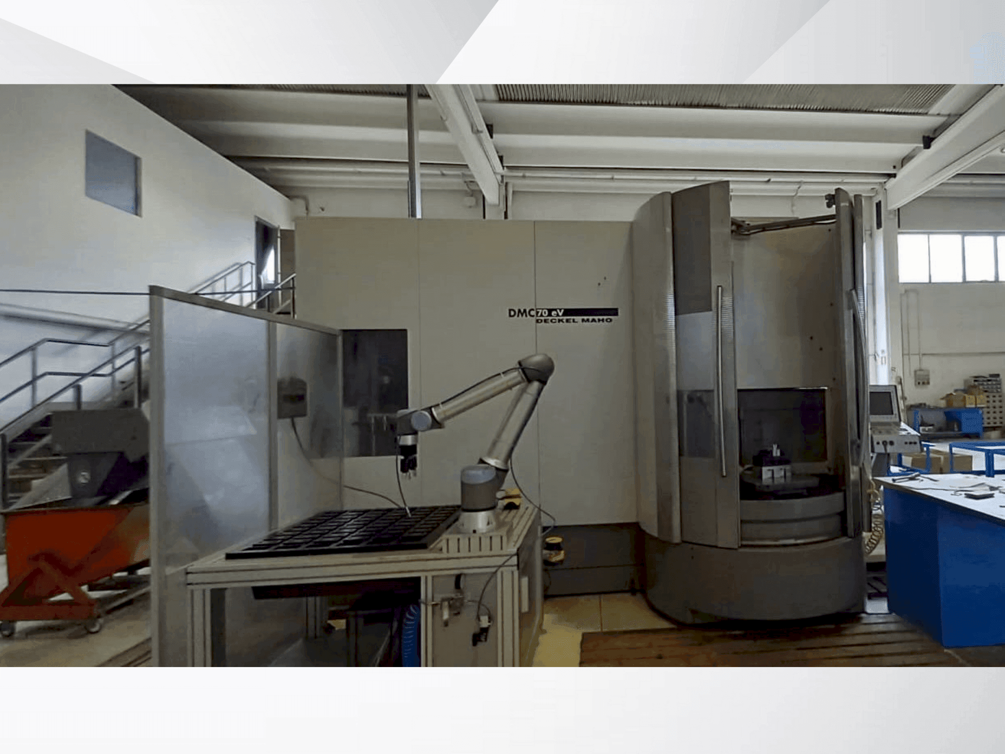 Koneen DECKEL MAHO DMC 70 Evo etunäkymä
