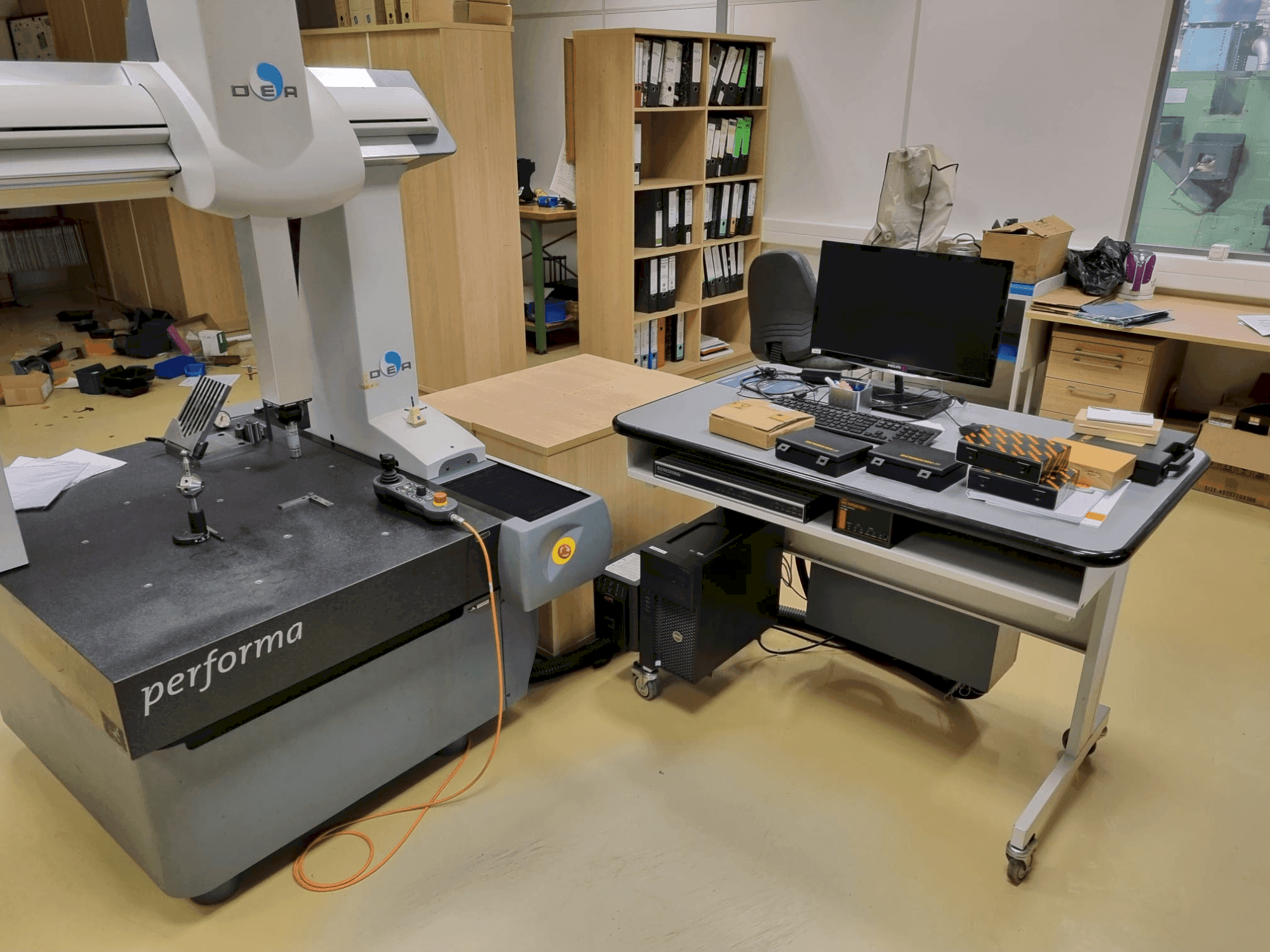 Koneen DEA Global 070705 performa etunäkymä