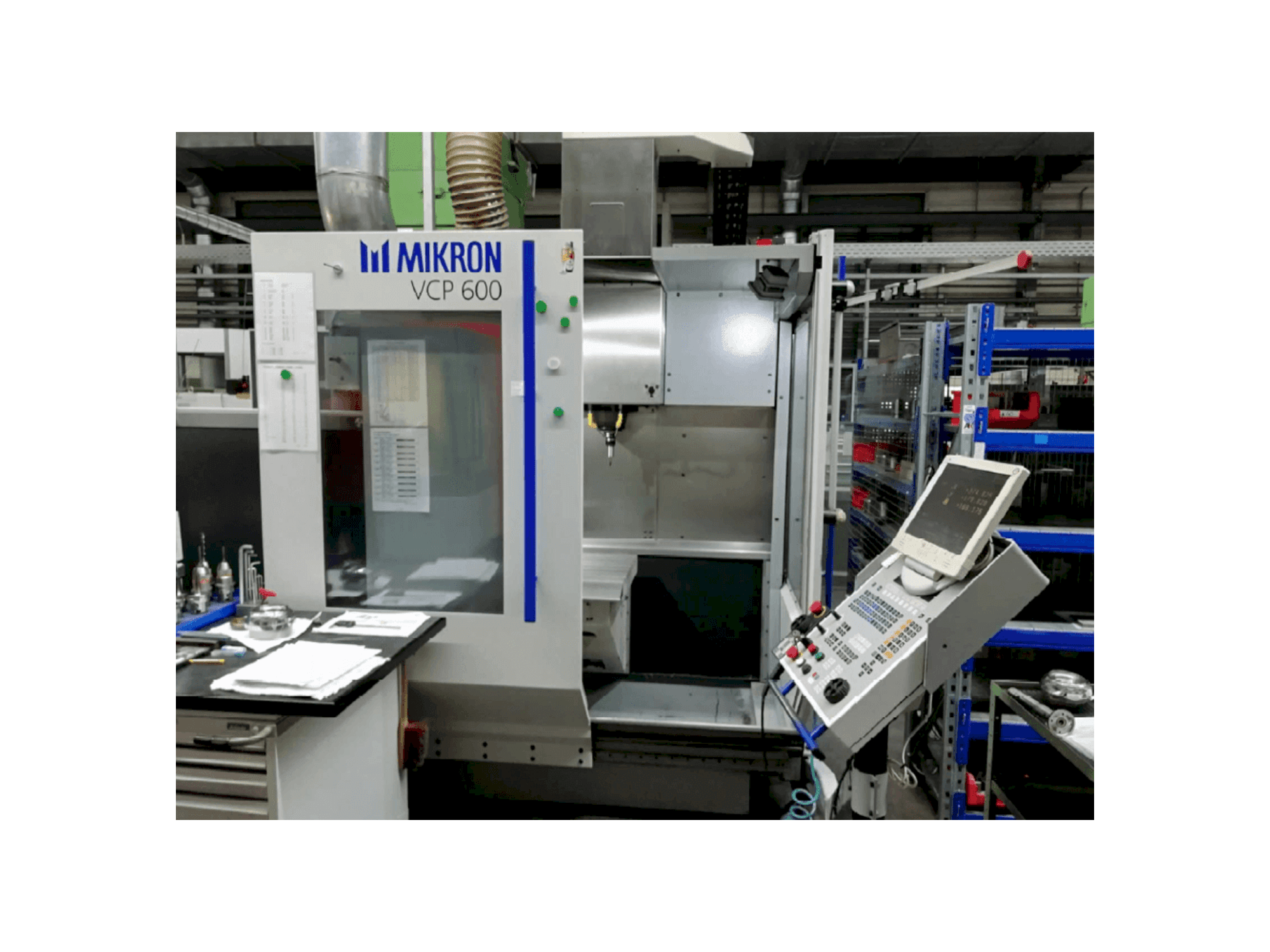 Koneen MIKRON VCP 600 etunäkymä