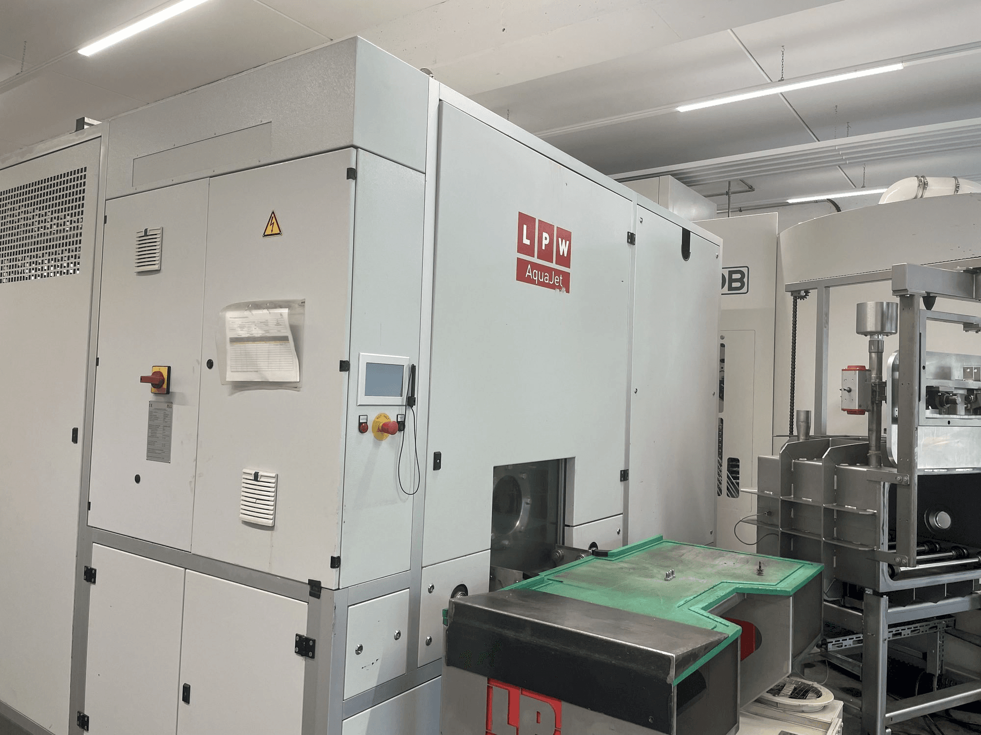 Koneen LPW LPW Aqua Jet 670 T2-V (2013) etunäkymä