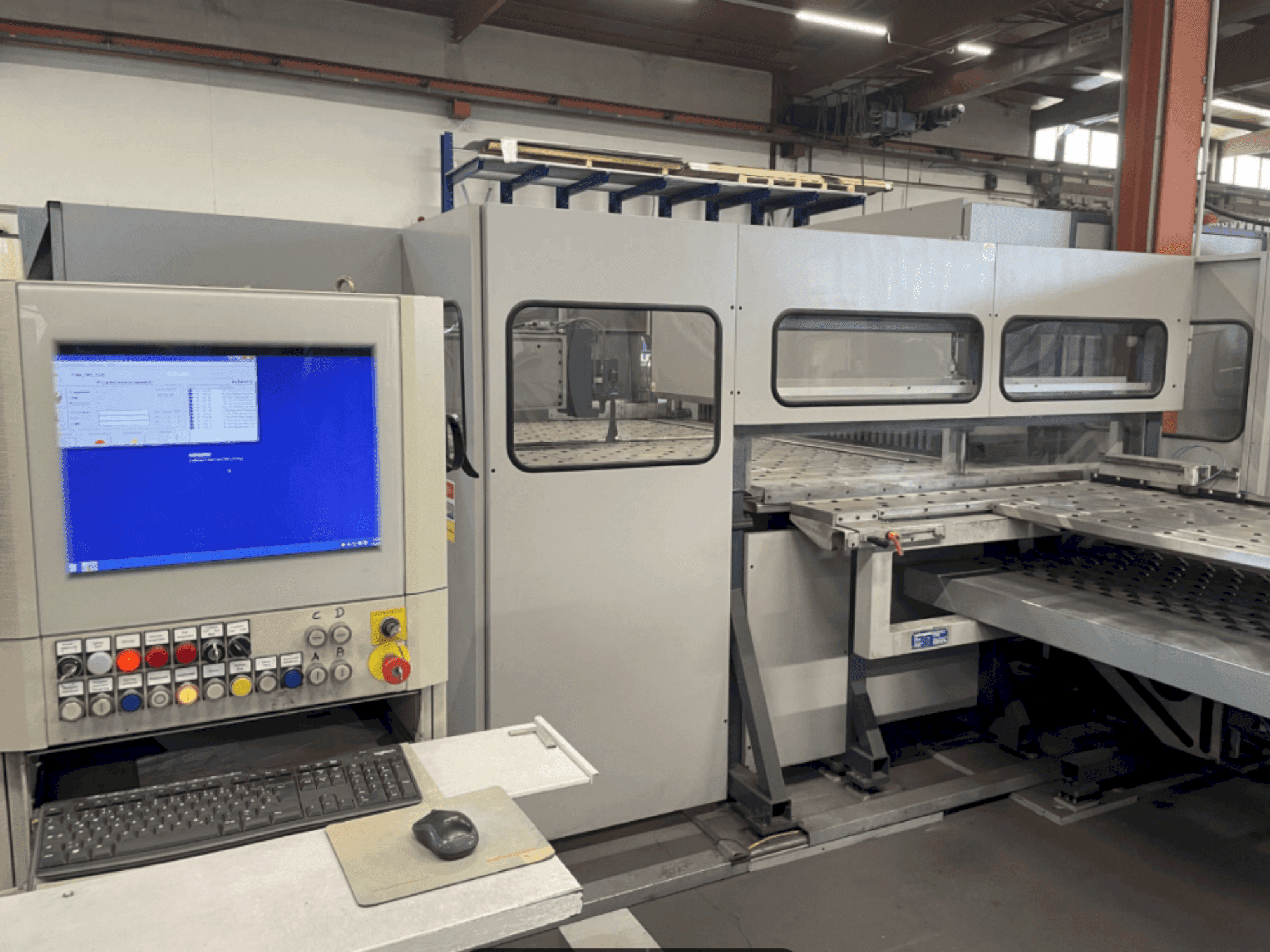 Koneen Salvagnini IP 54 etunäkymä