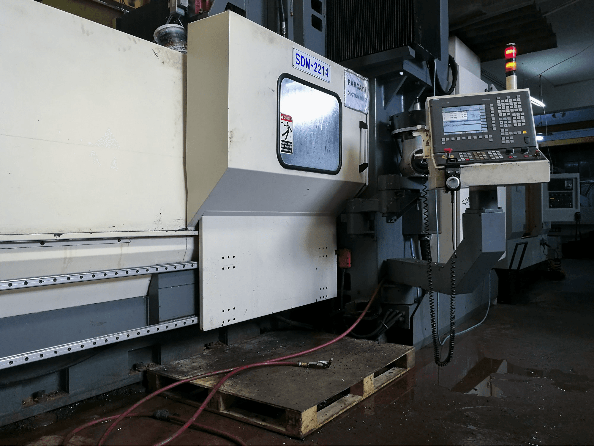 Koneen 1 SANCO sivunäkymä SDM-2214