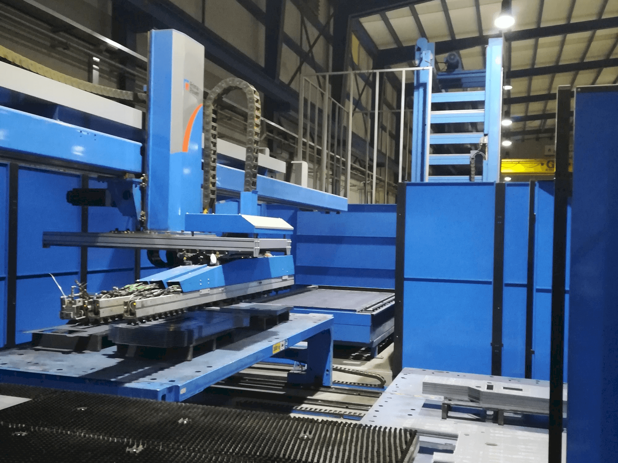 Koneen Prima Power Lpe 6xf etunäkymä