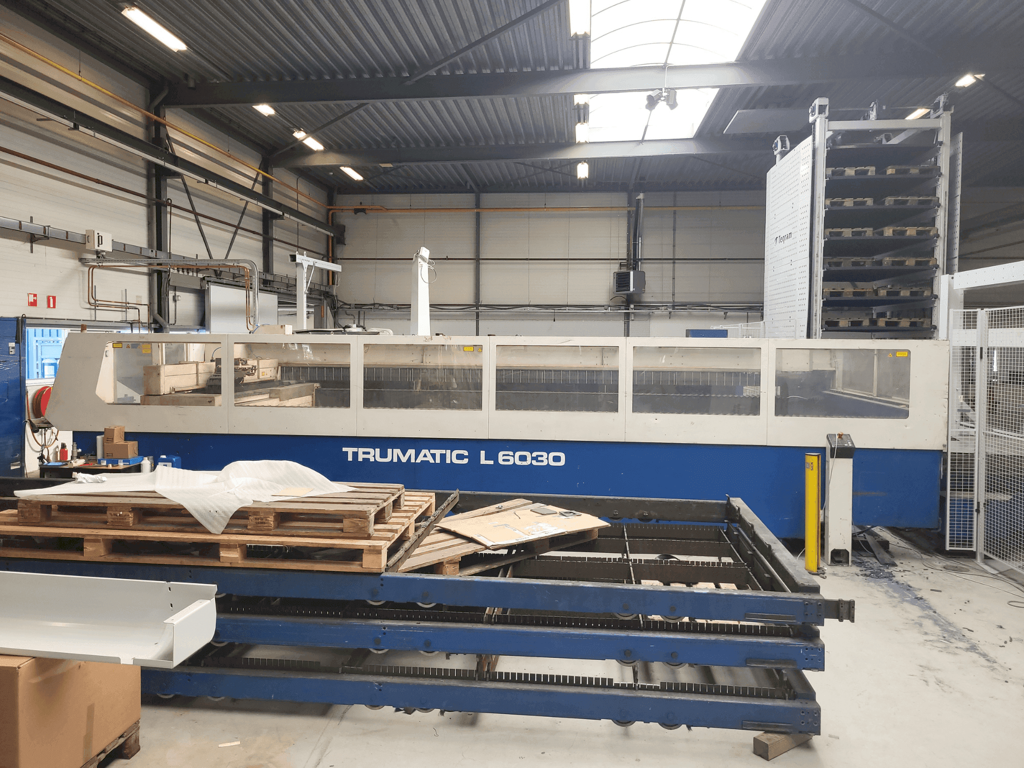 Koneen TRUMPF Trumatic L6030 etunäkymä