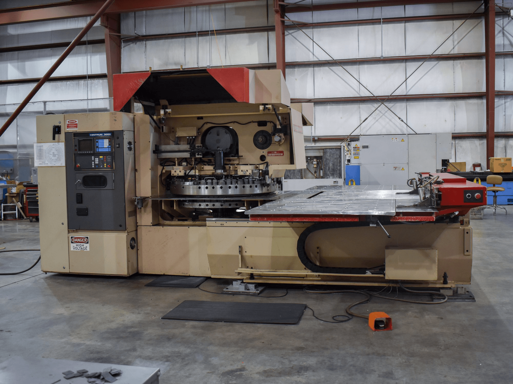 Koneen Murata Wiedemann etunäkymäC-3000/Q