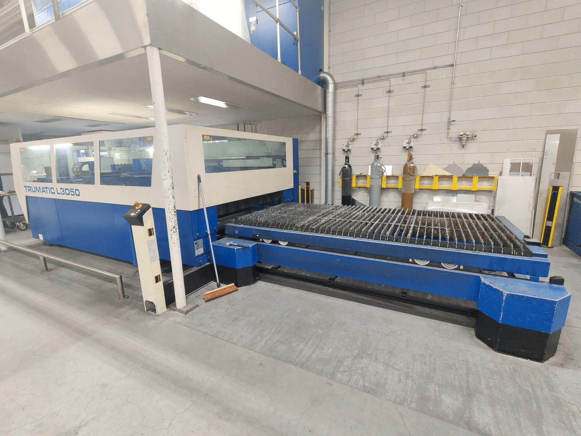 Koneen Trumpf Trumatic L3050 etunäkymä