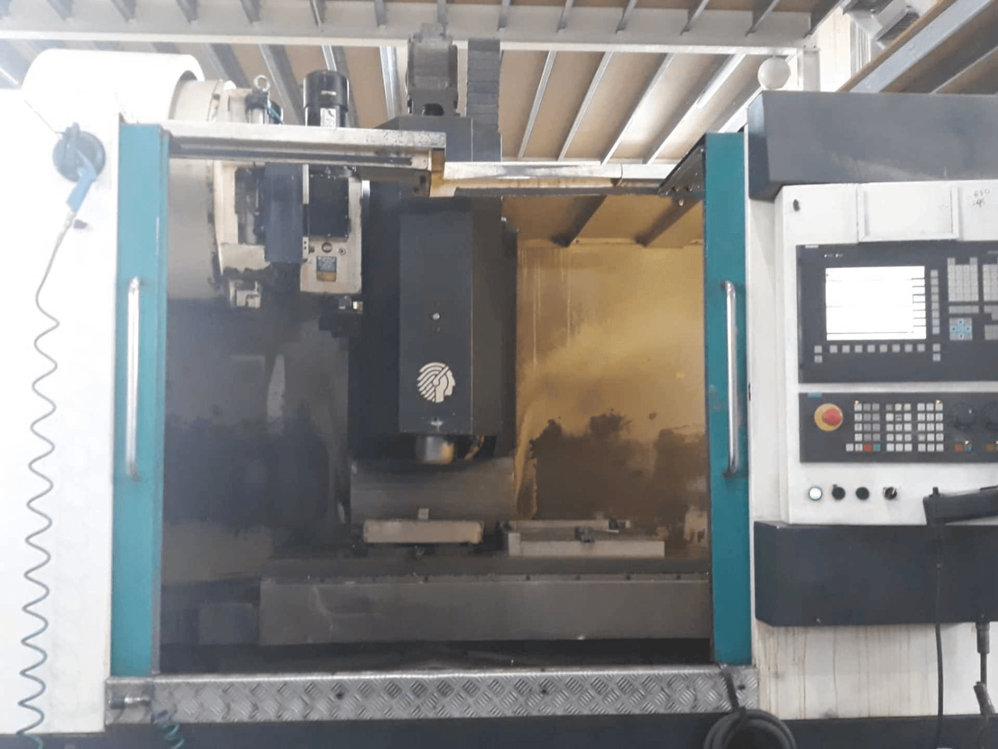 Koneen Huron VX12 etunäkymä