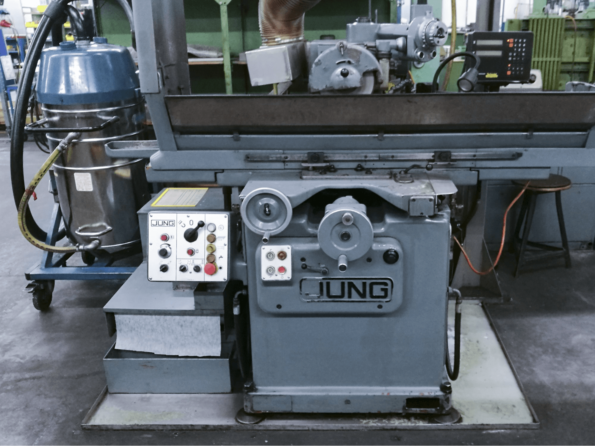 Koneen JUNG HF 50 RD Etunäkymä 1