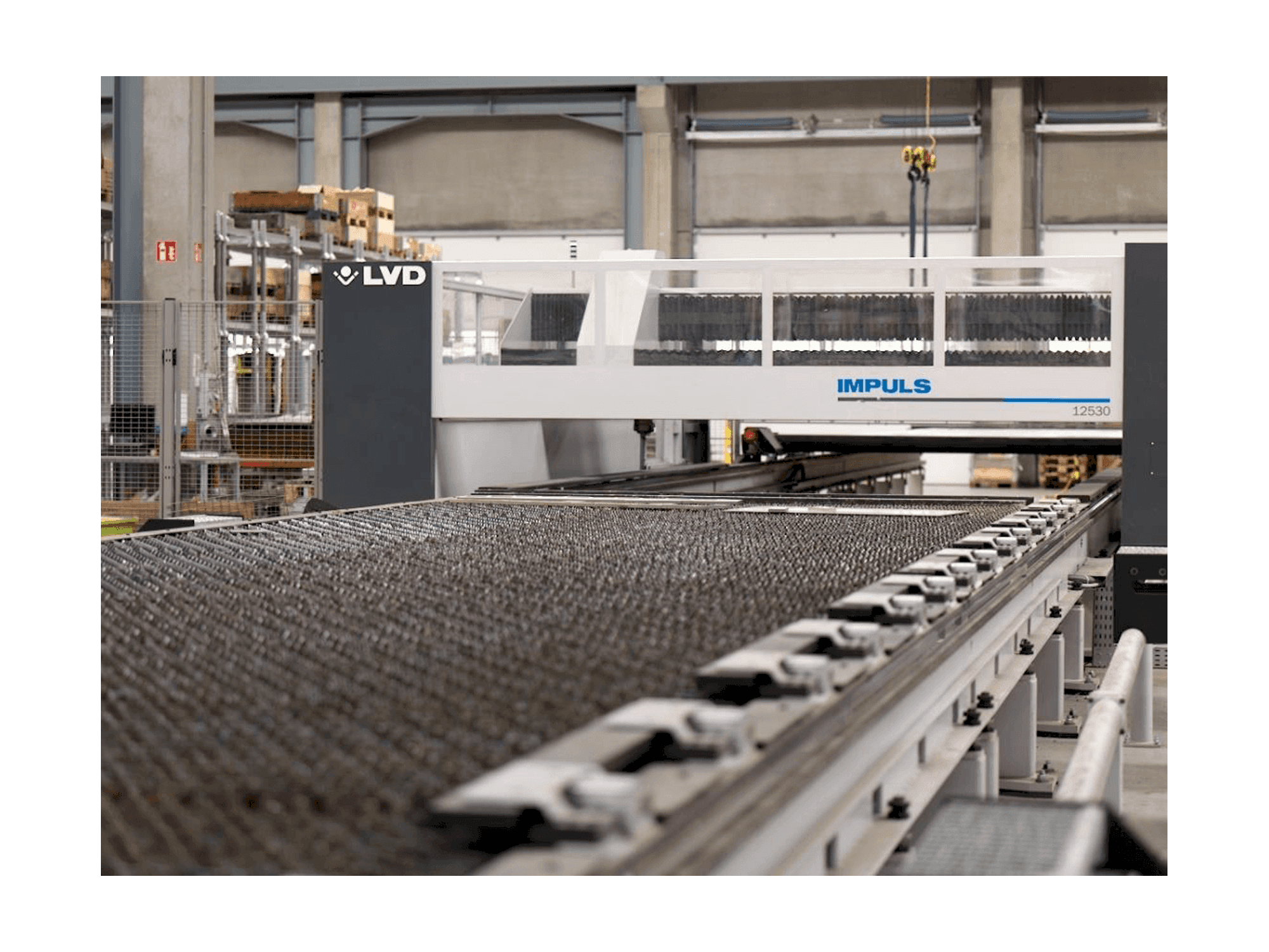 Koneen LVD Impuls 12530 etunäkymä