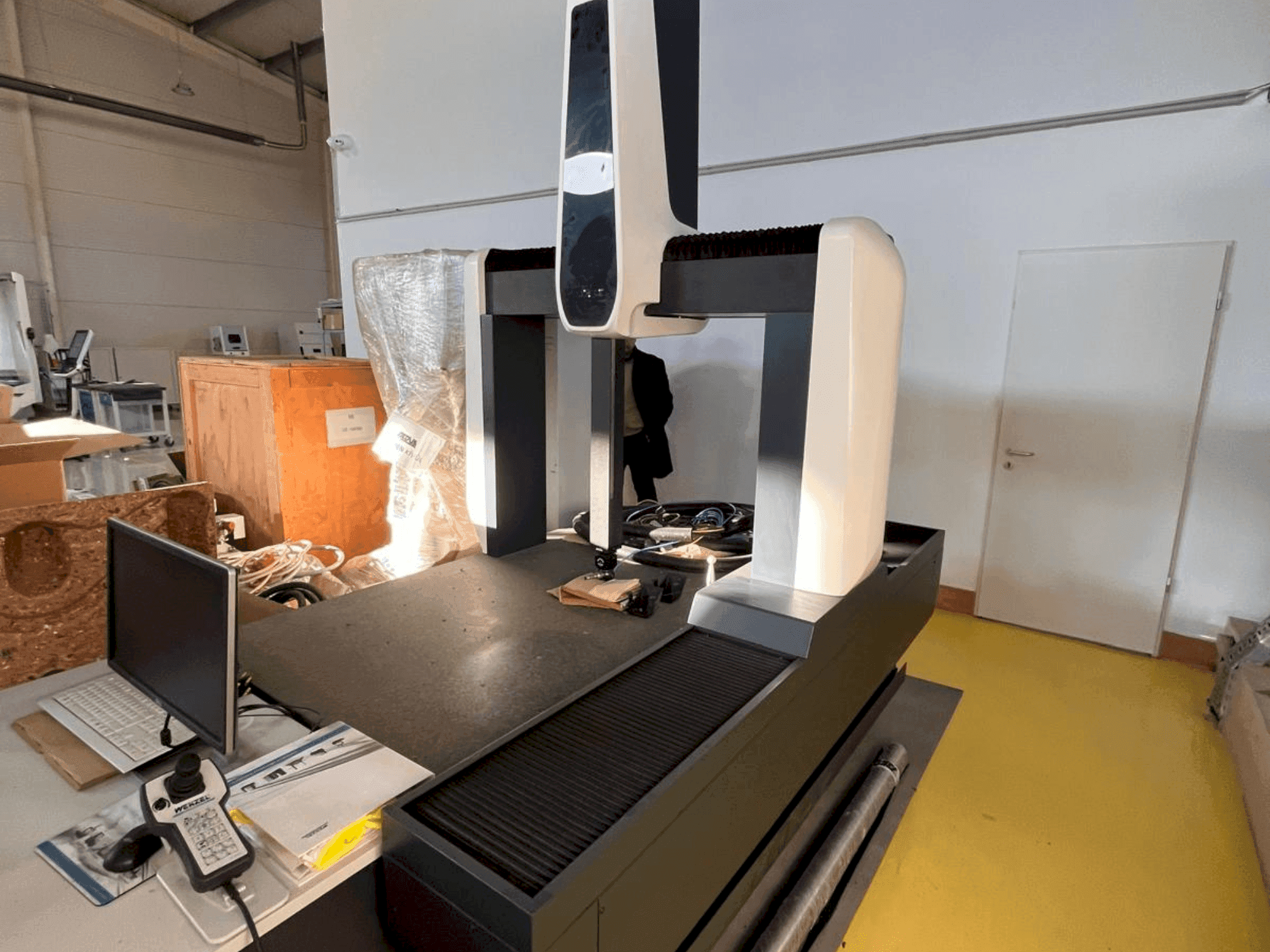 Koneen Wenzel LH 87 etunäkymä