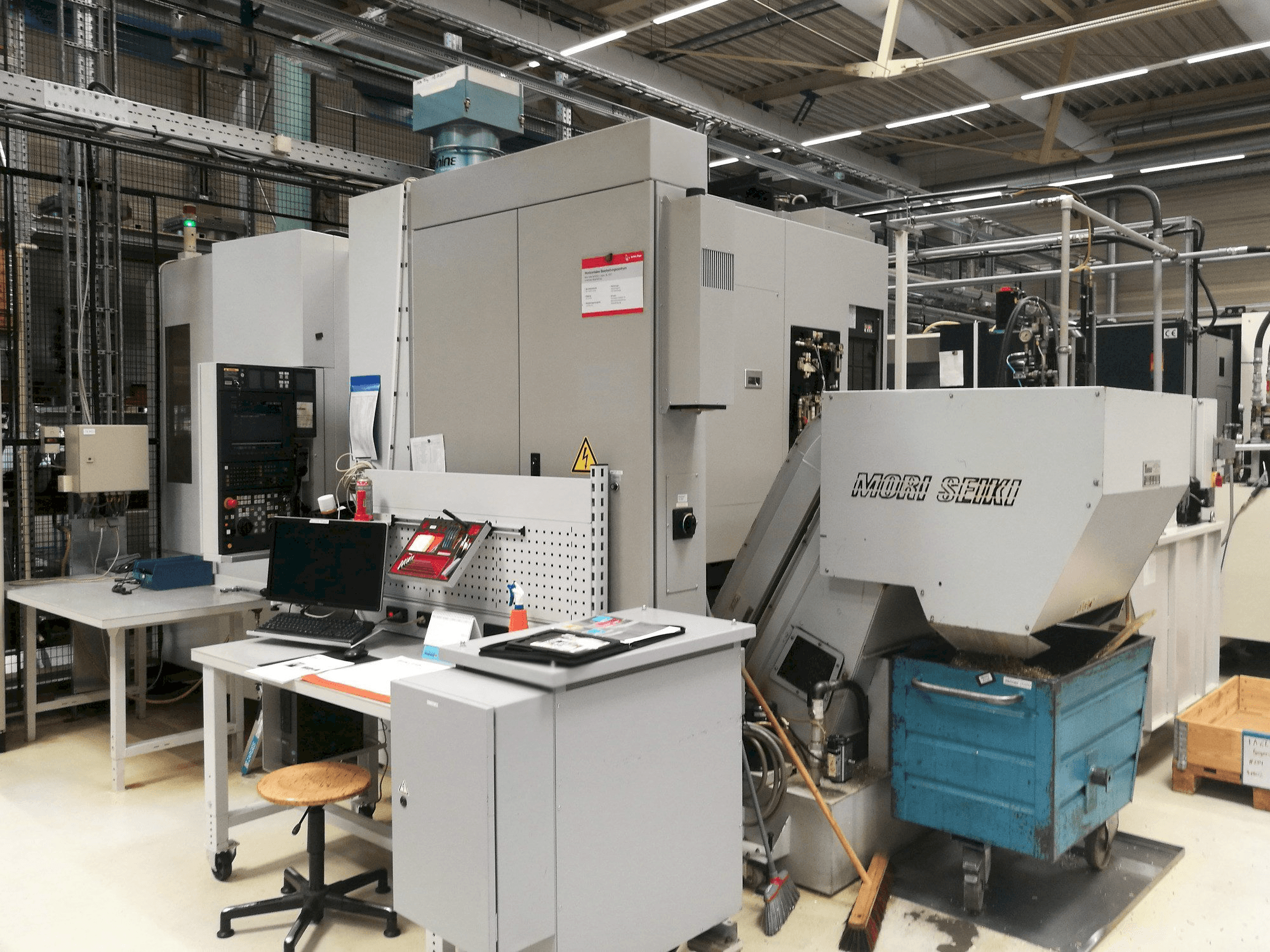 Koneen MORI SEIKI NH 5000 etunäkymä