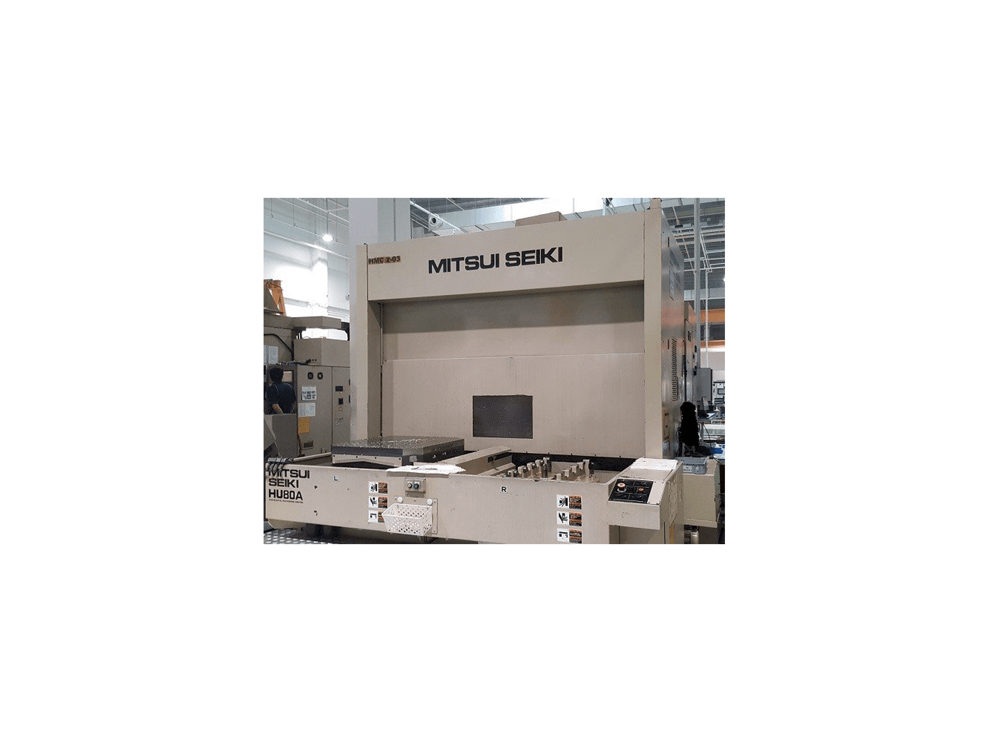 Koneen Mitsui Seiki HU80A etunäkymä