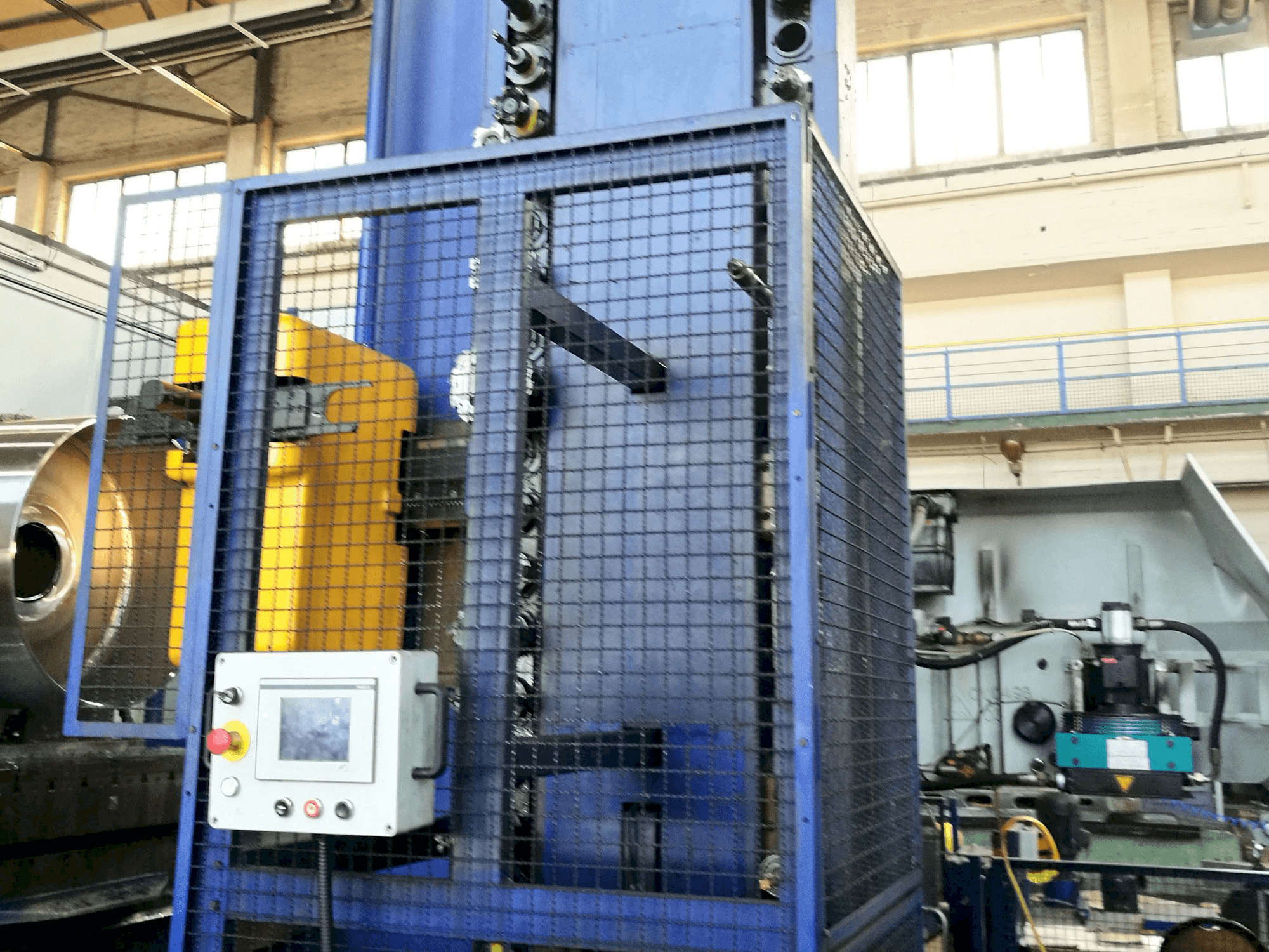 Koneen TOS yksityiskohdat WHN 130 MC