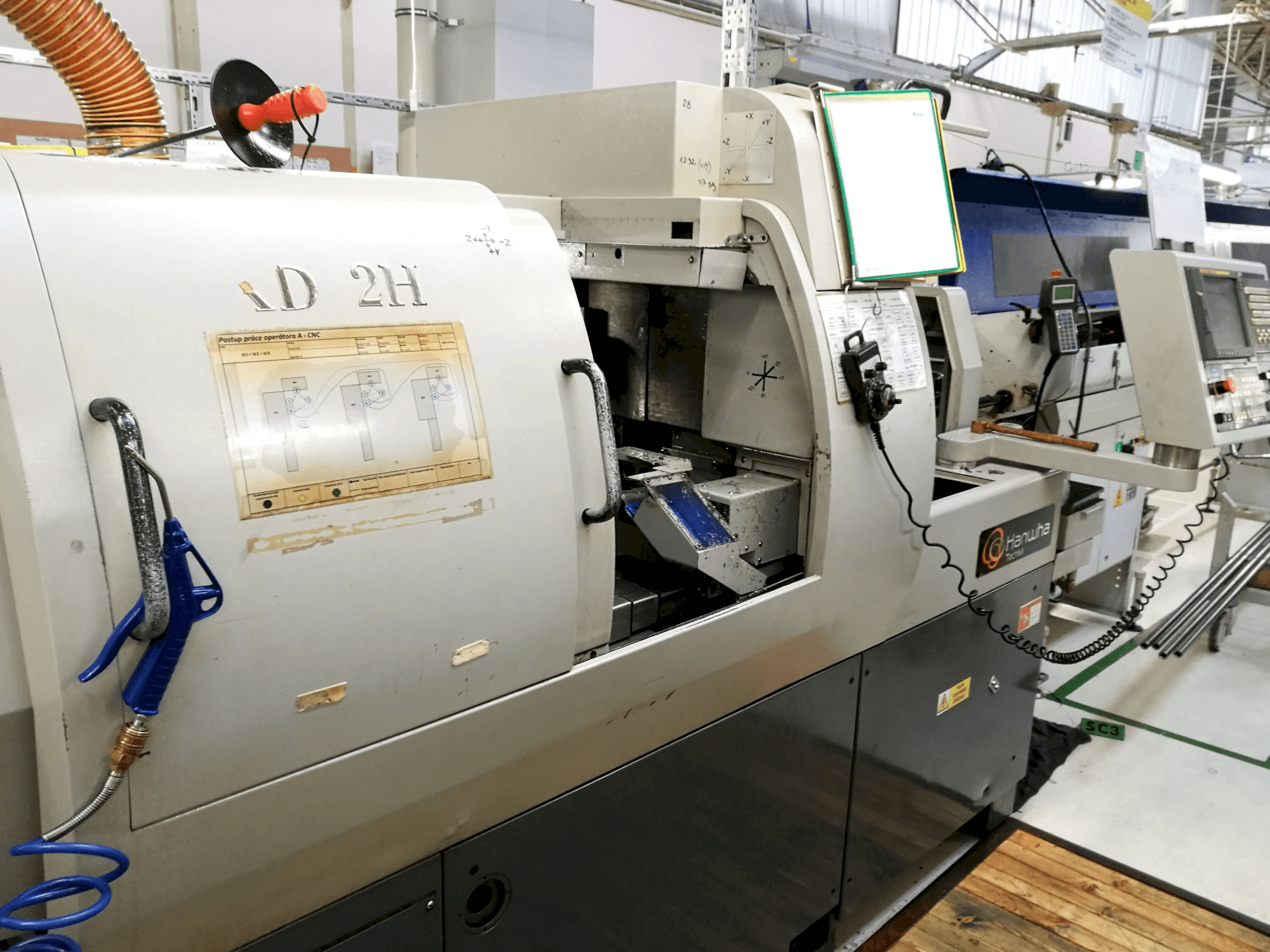 Koneen Hanwha oikea näkymä XD 32 H