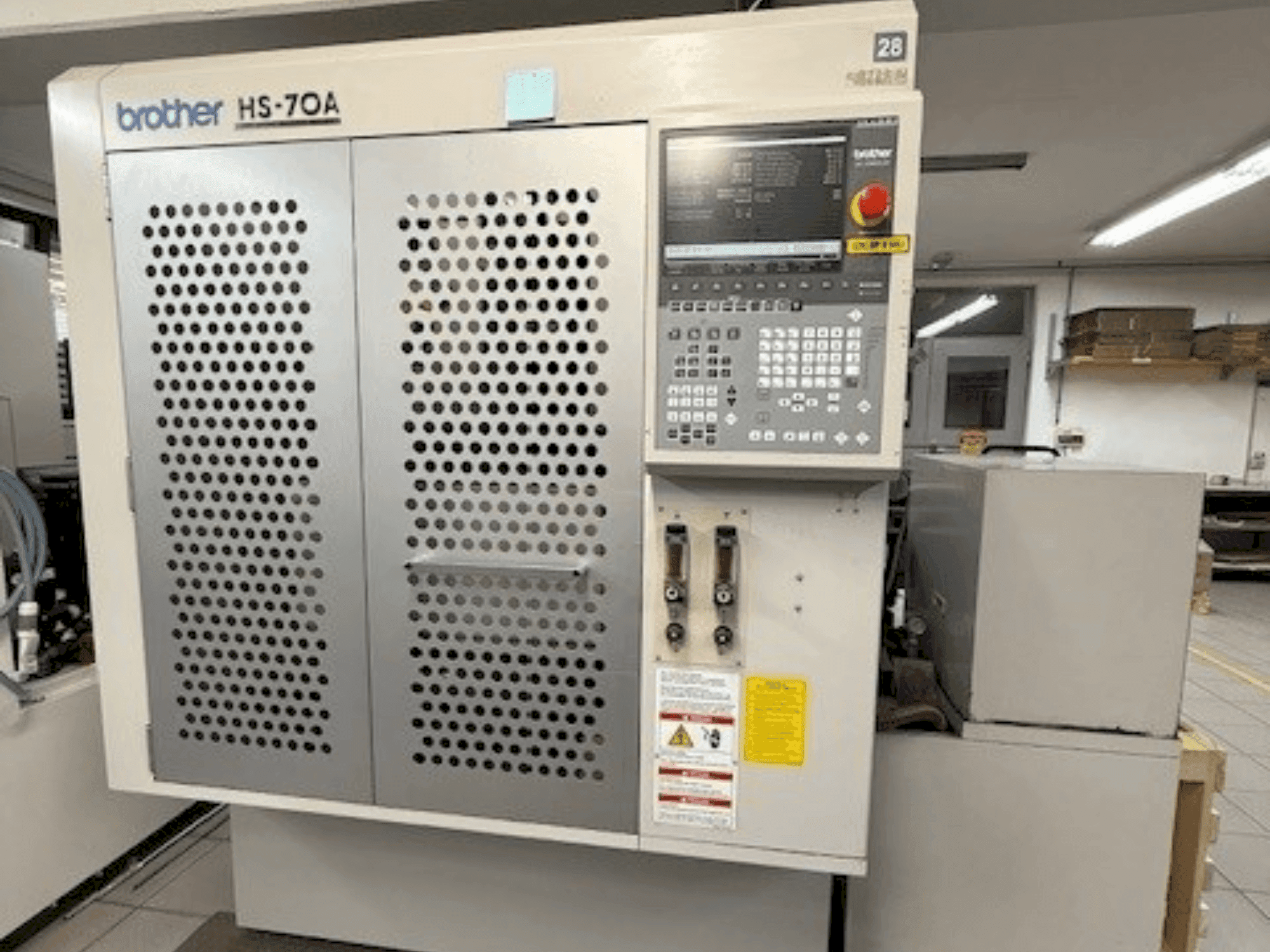 Koneen Brother HS-70A etunäkymä