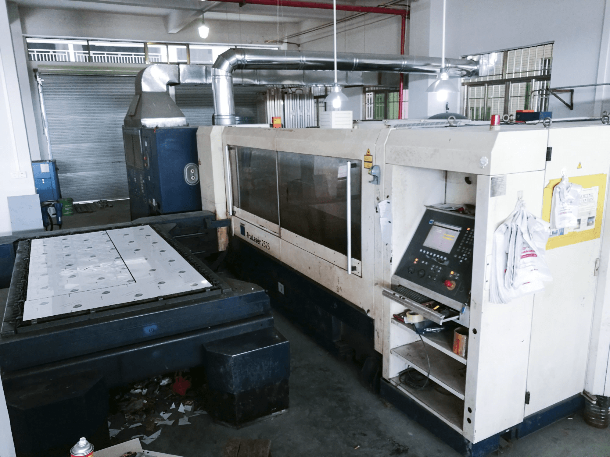 Koneen Trumpf oikea näkymäTruLaser 2525