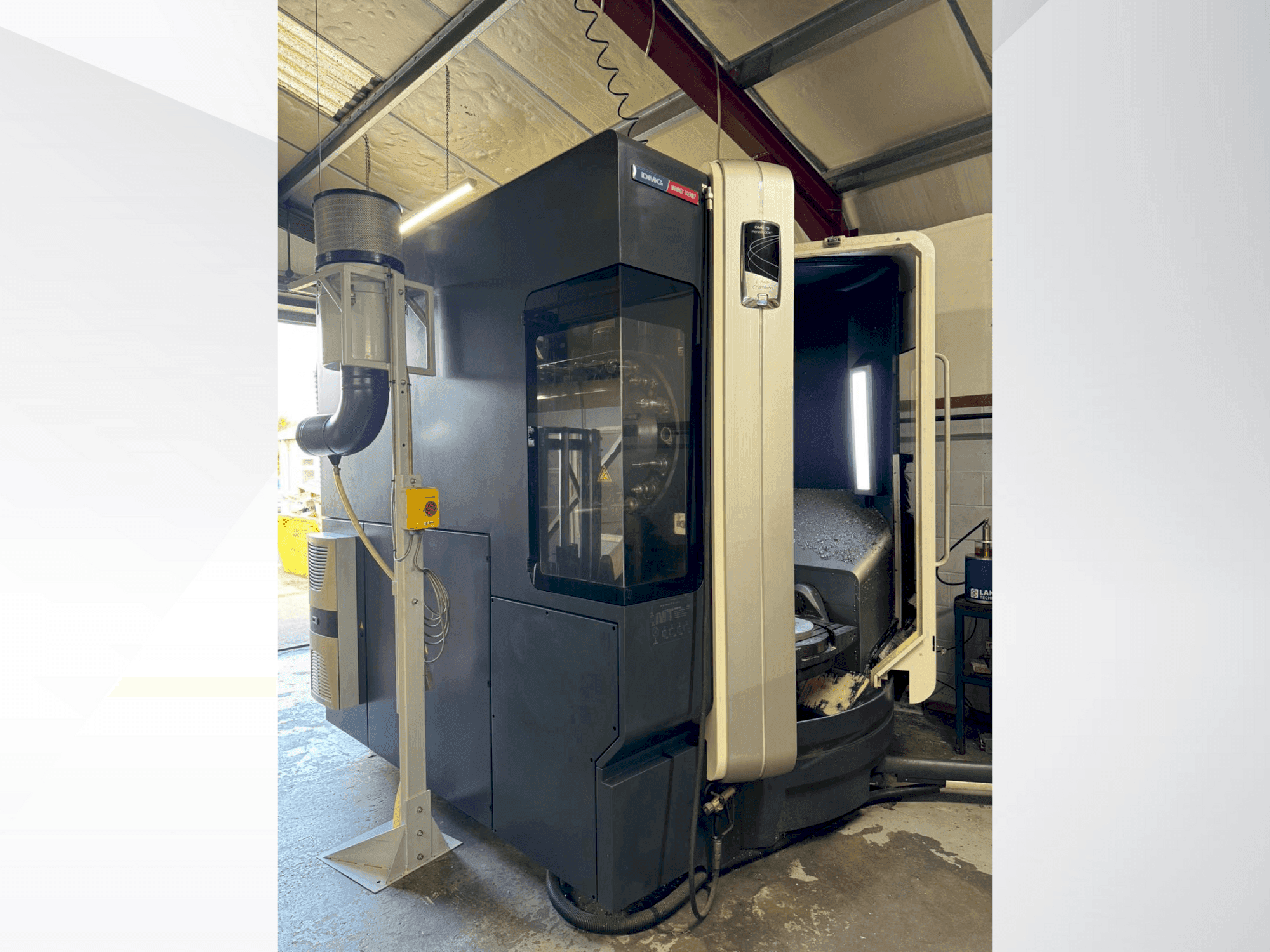 Koneen DMG MORI DMU 75 Monoblock etunäkymä