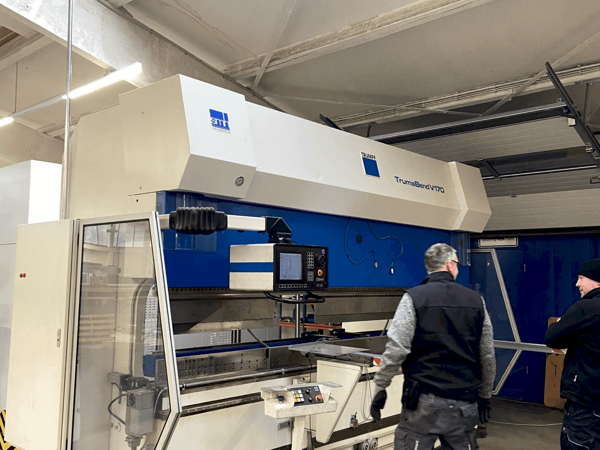 Koneen TRUMPF TrumaBend V170 etunäkymä