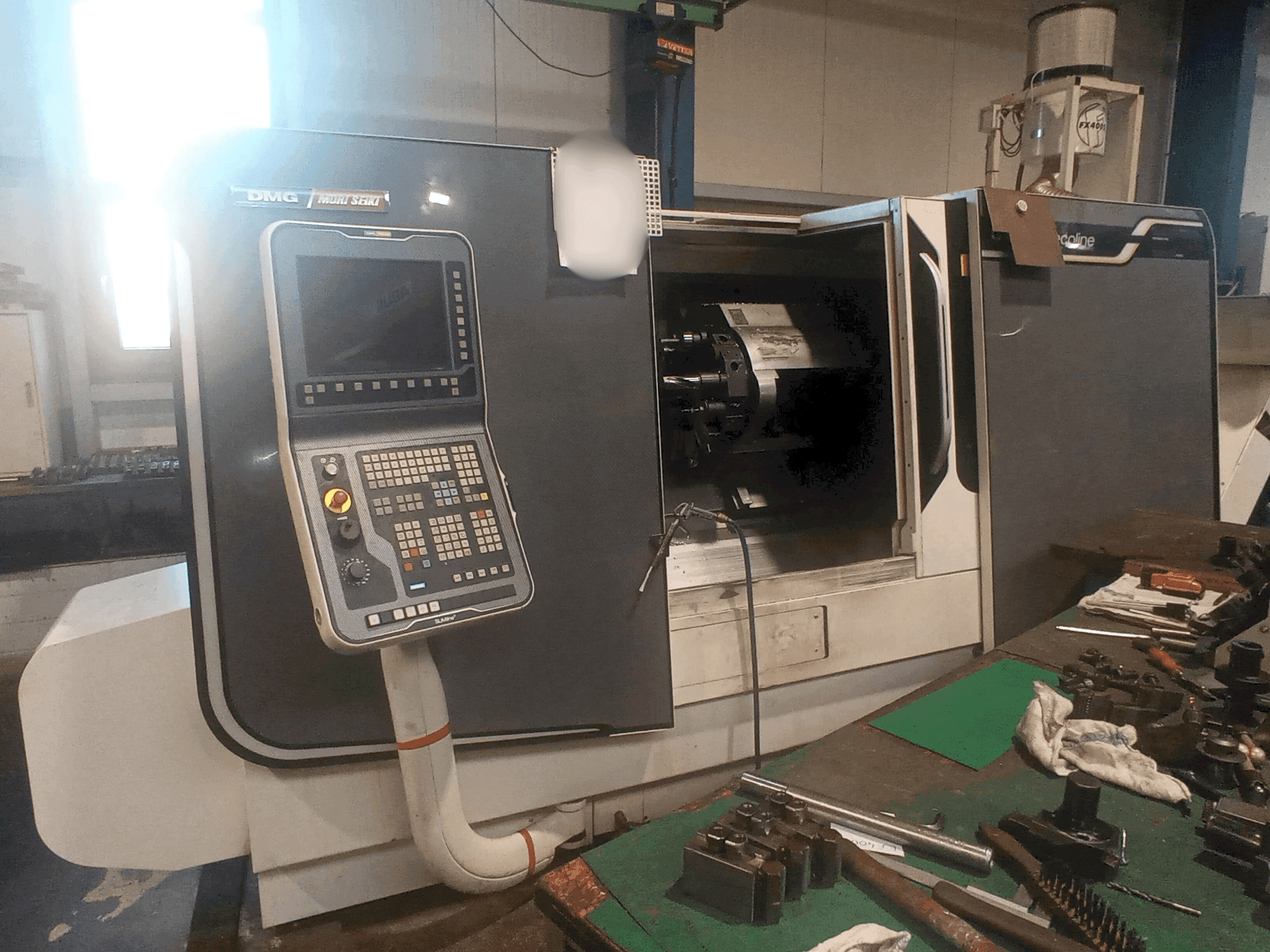 Koneen DMG Mori Seiki CTX 510 ecoline etunäkymä