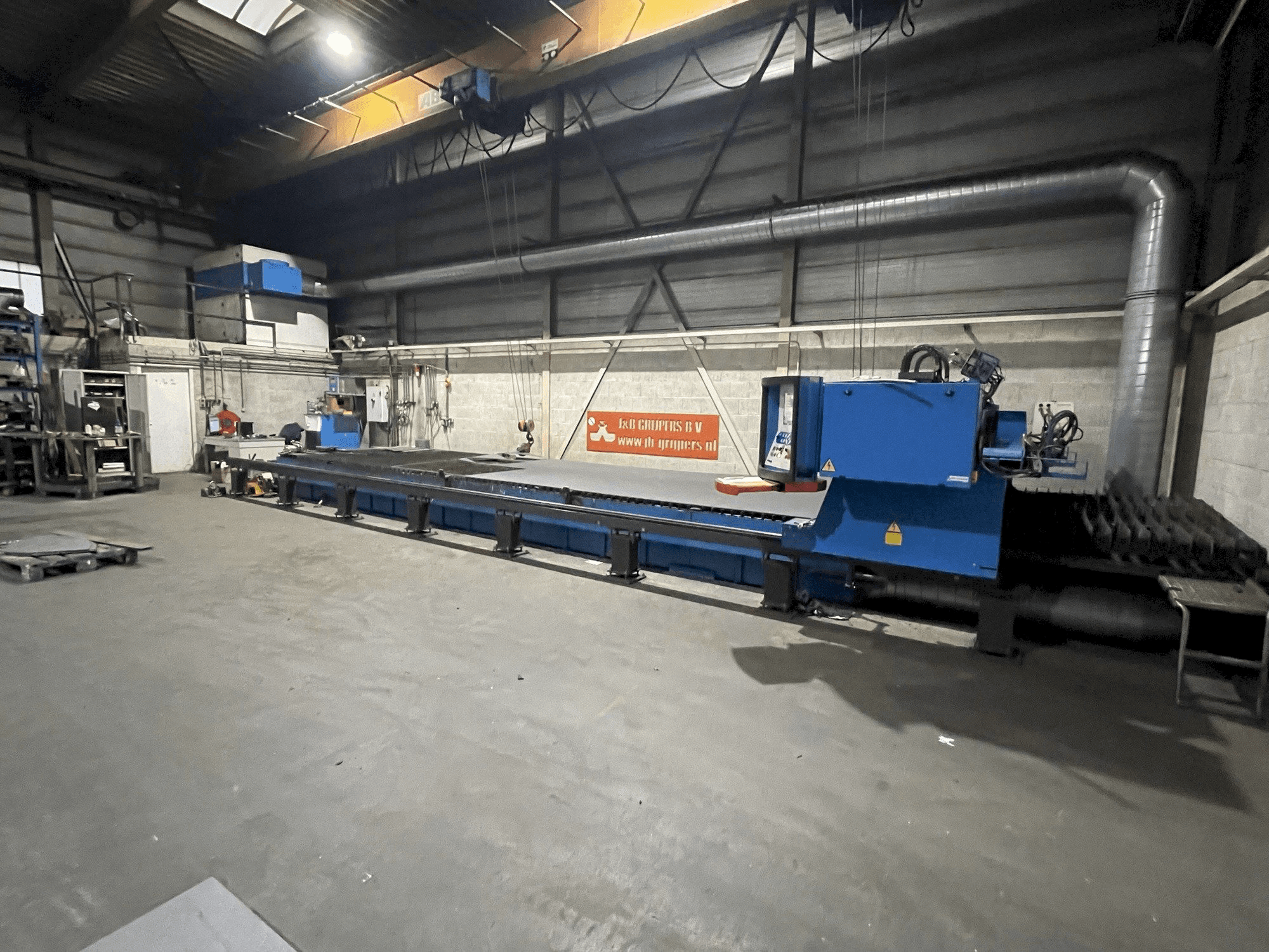 Koneen SAF Air liquide Oxytome 25HPC etunäkymä