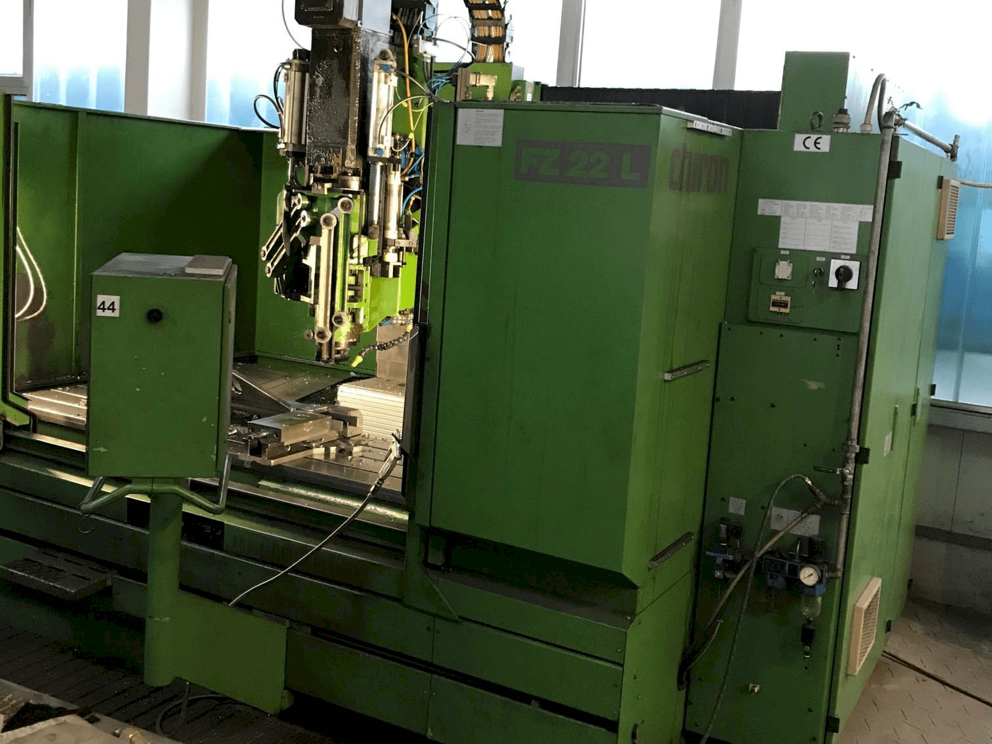 Koneen CHIRON FZ 22 L etunäkymä