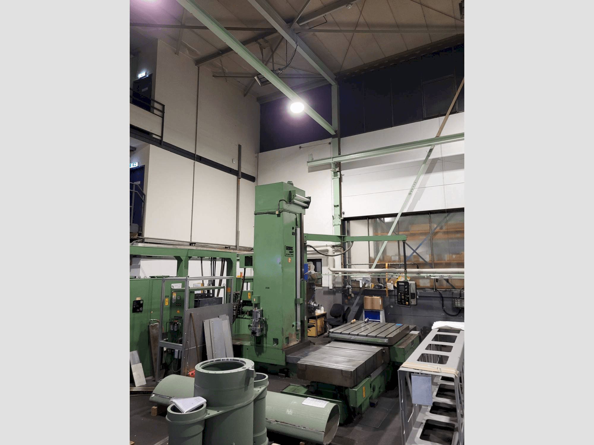 Koneen WOTAN 1 R/6 etunäkymä