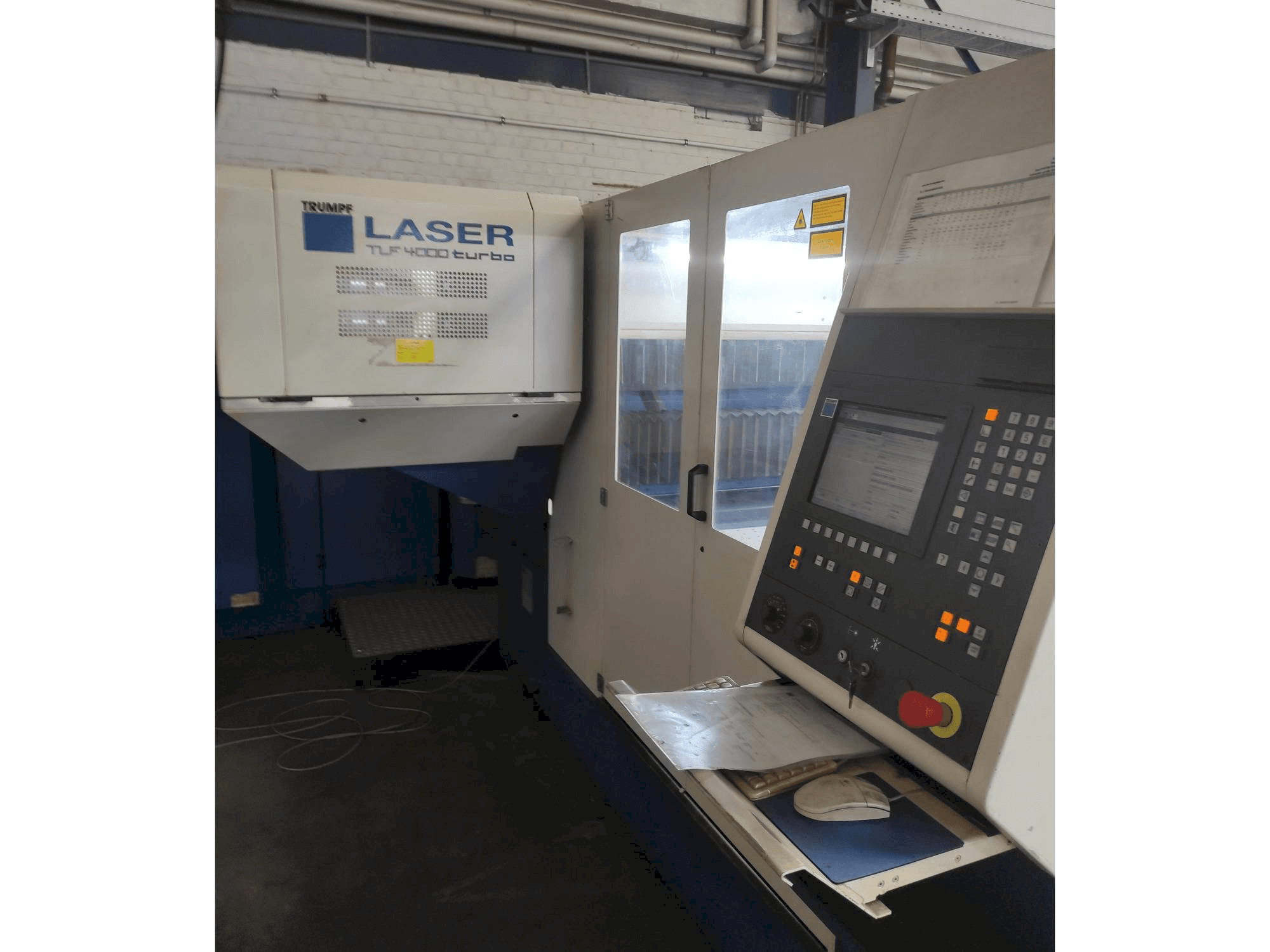 Koneen Trumpf TRUMATIC L 3030 etunäkymä