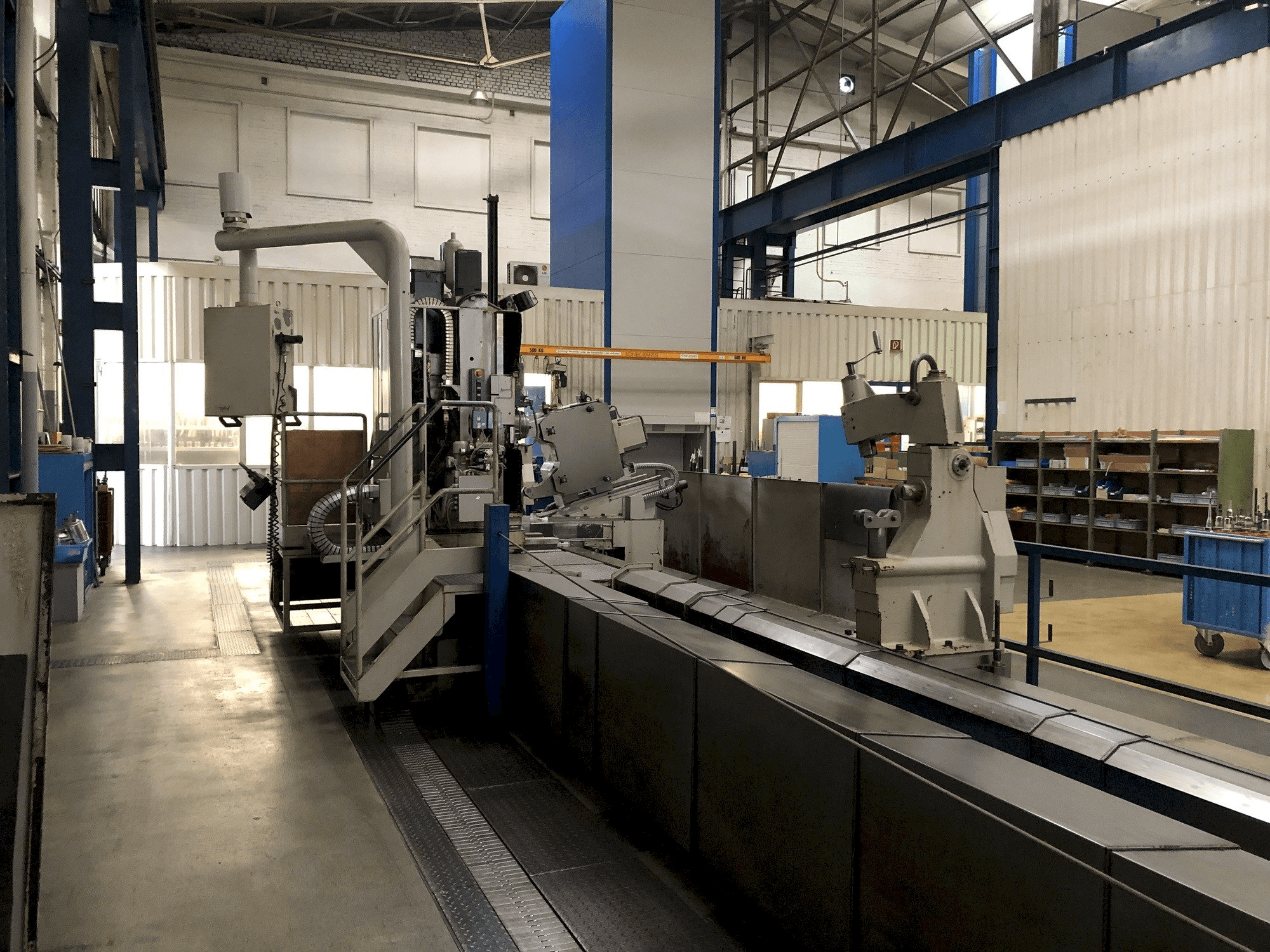 Koneen Tacchi Giacomo HD/3-120L CNC etunäkymä