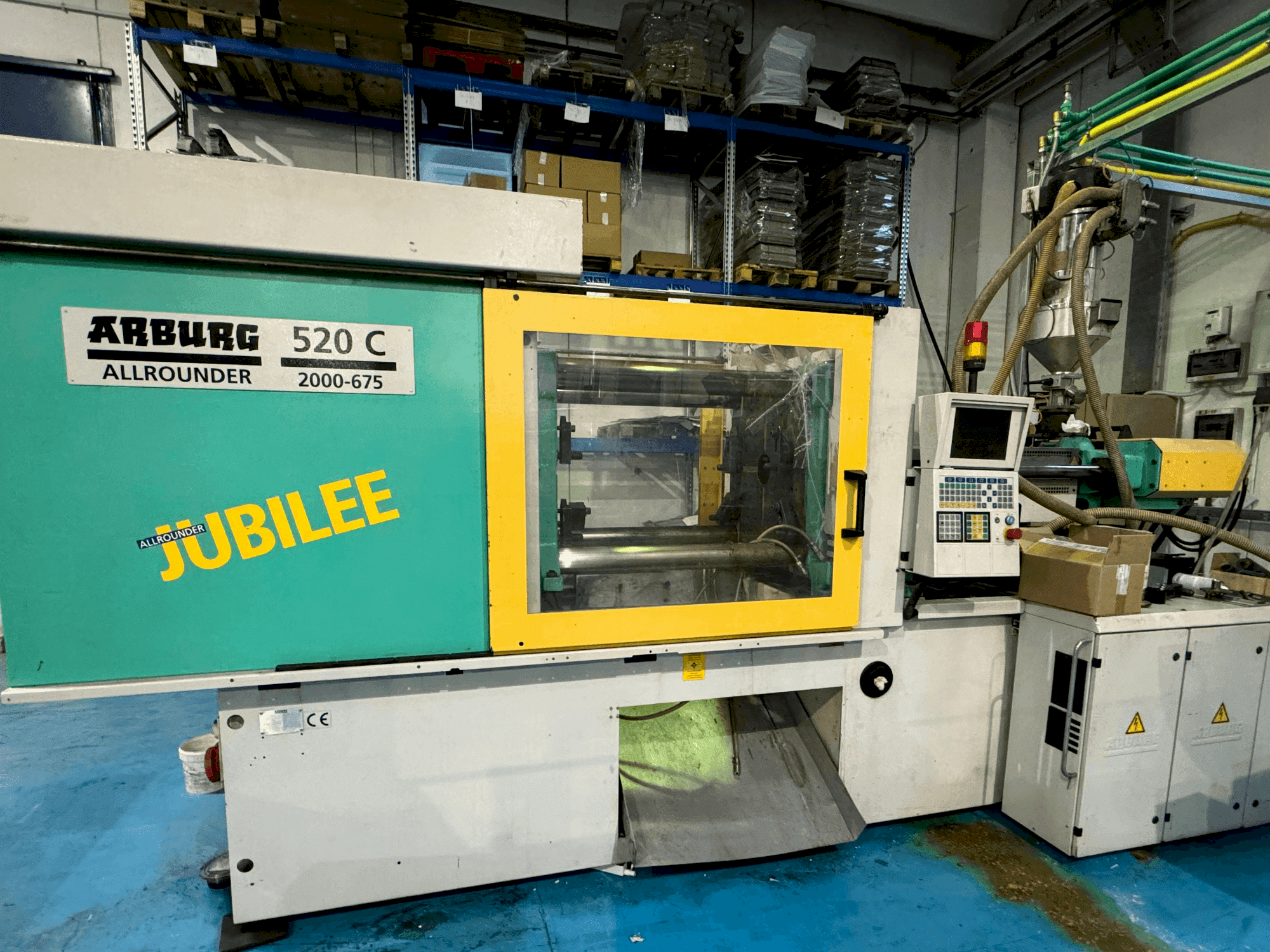 Koneen Arburg ALLROUNDER CENTEX 520 C 2000-675 etunäkymä