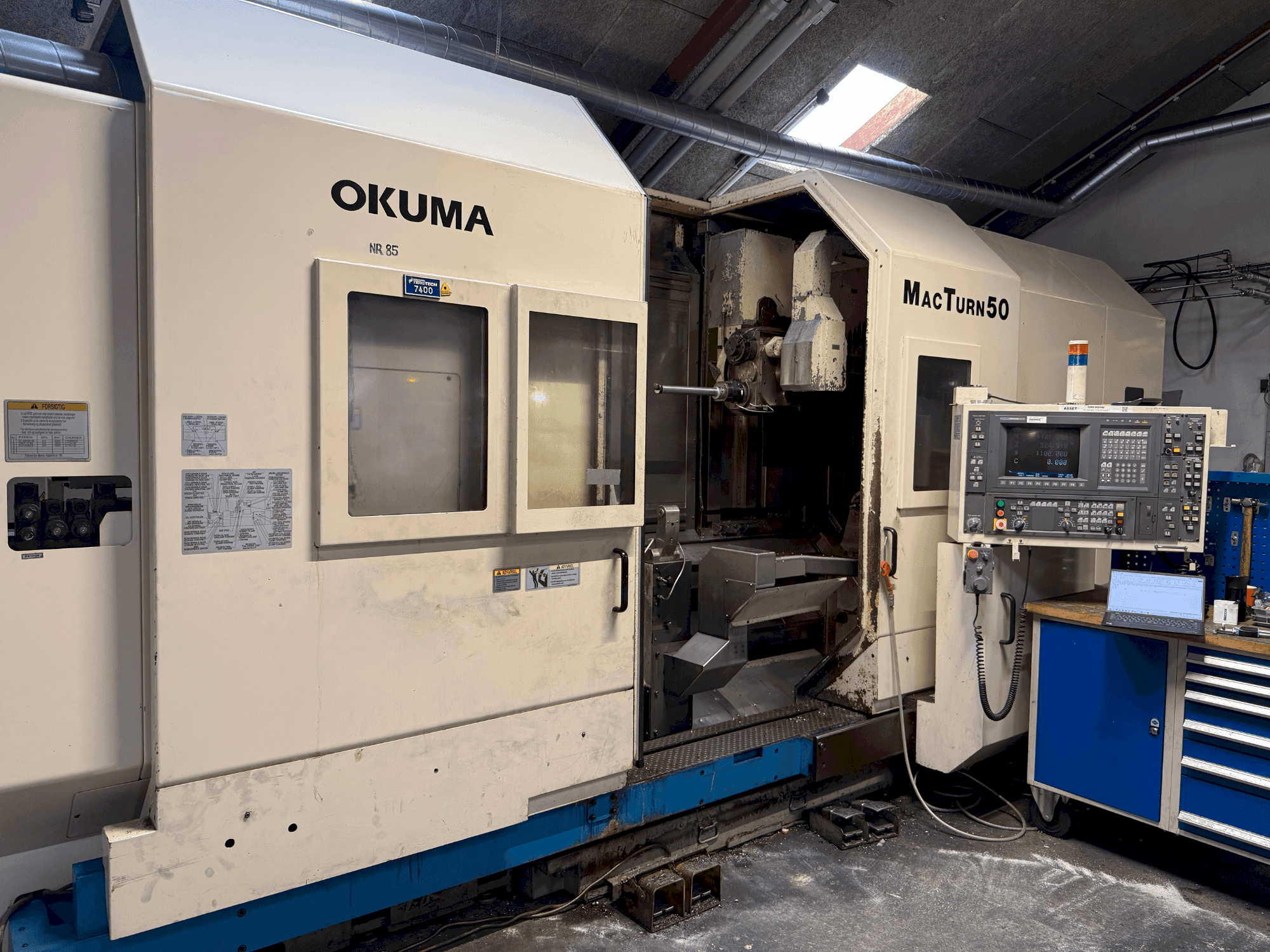 Koneen Okuma MacTurn 50 etunäkymä