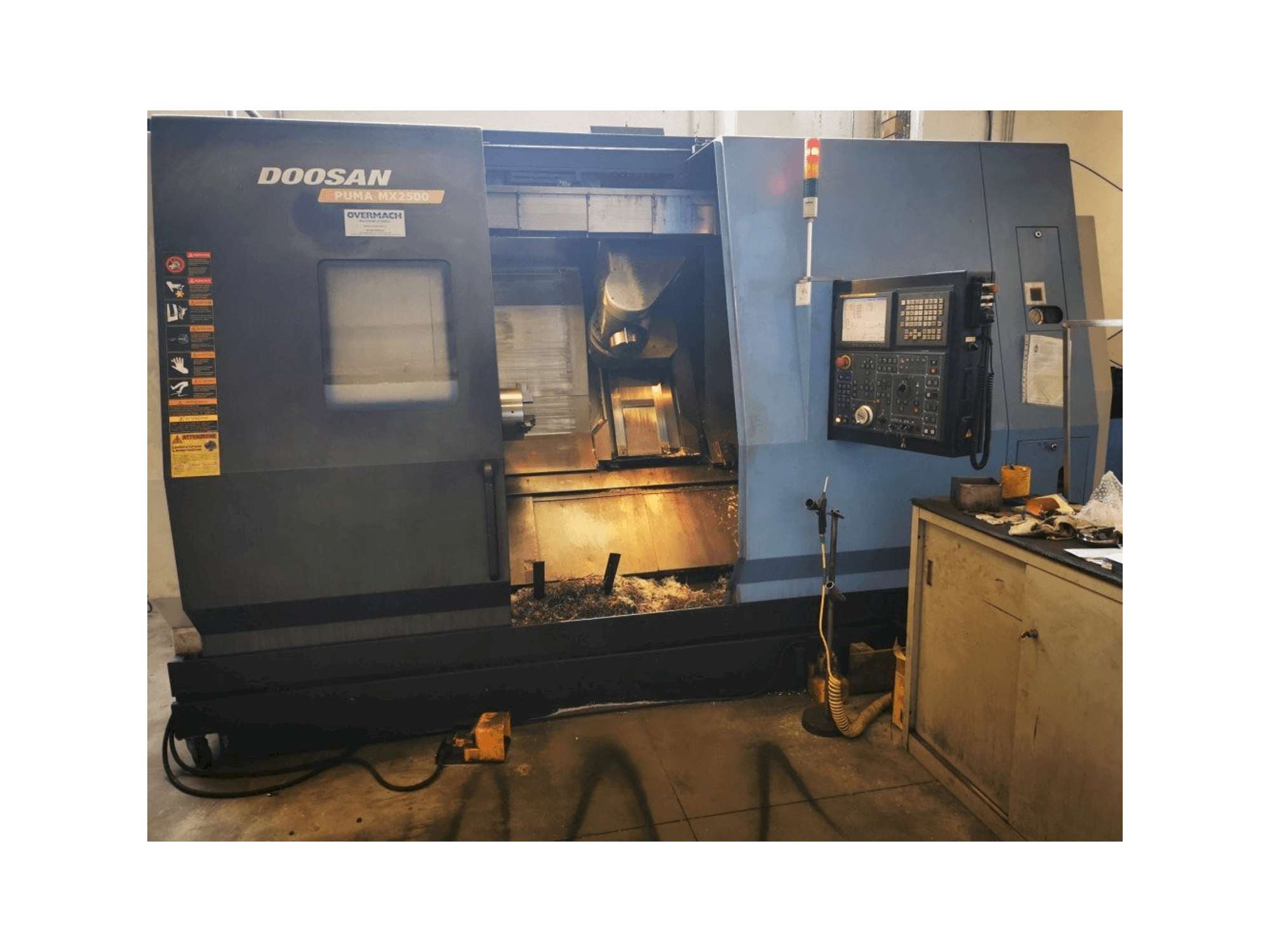 Koneen Doosan Puma MX 2500 etunäkymä