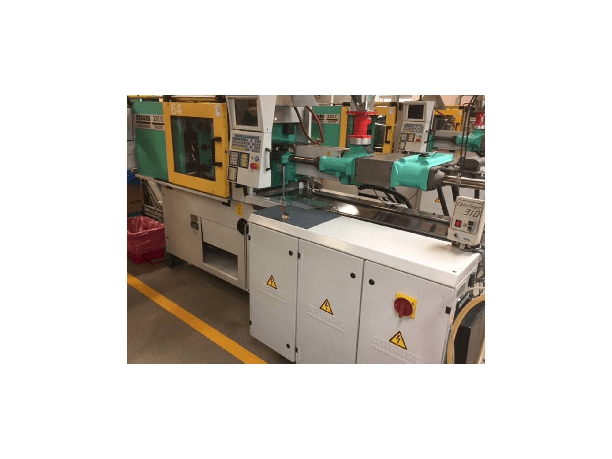 Koneen Arburg 320 C 600-250 etunäkymä