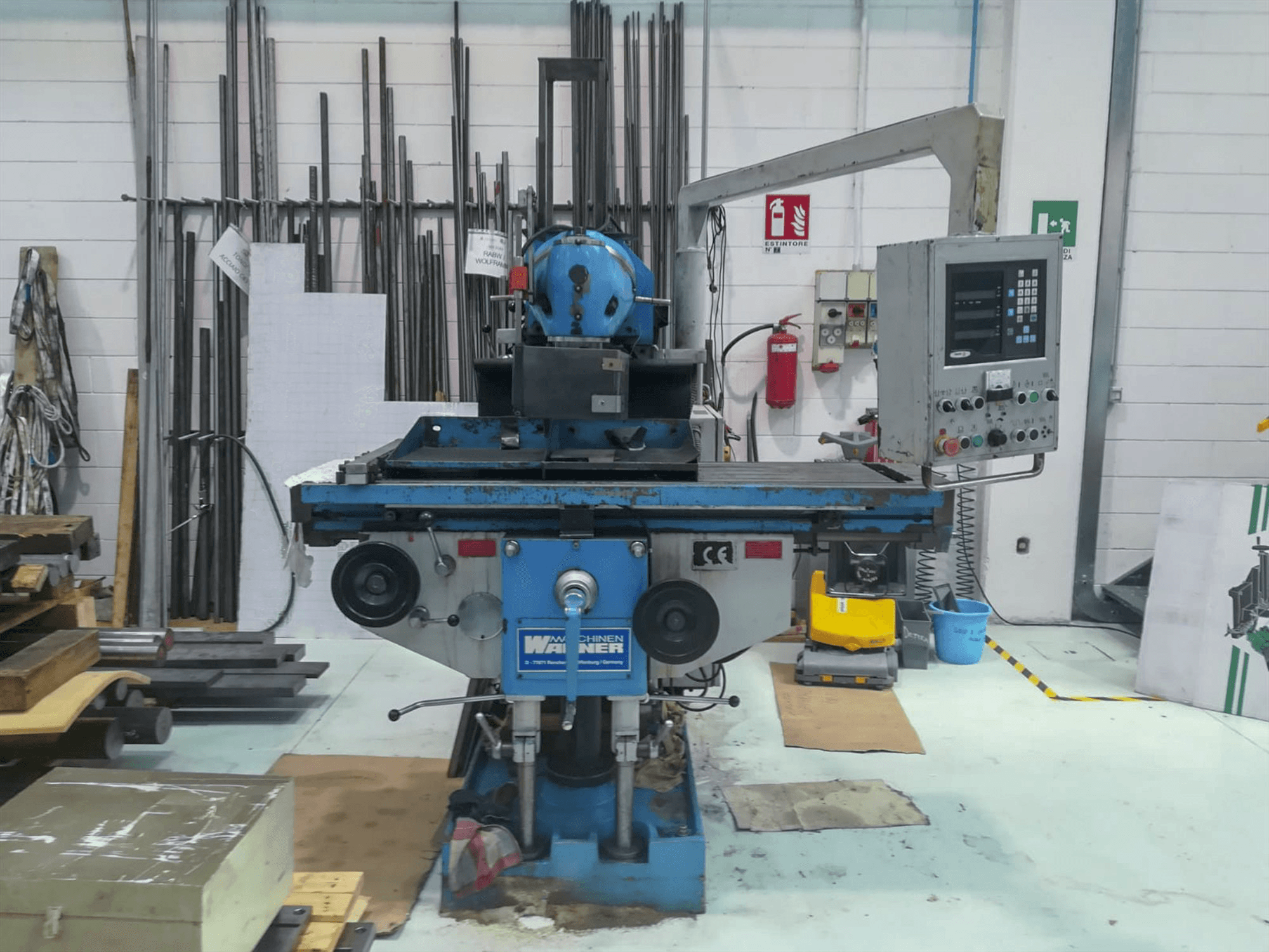 Koneen WAGNER etunäkymä FCQ 1635