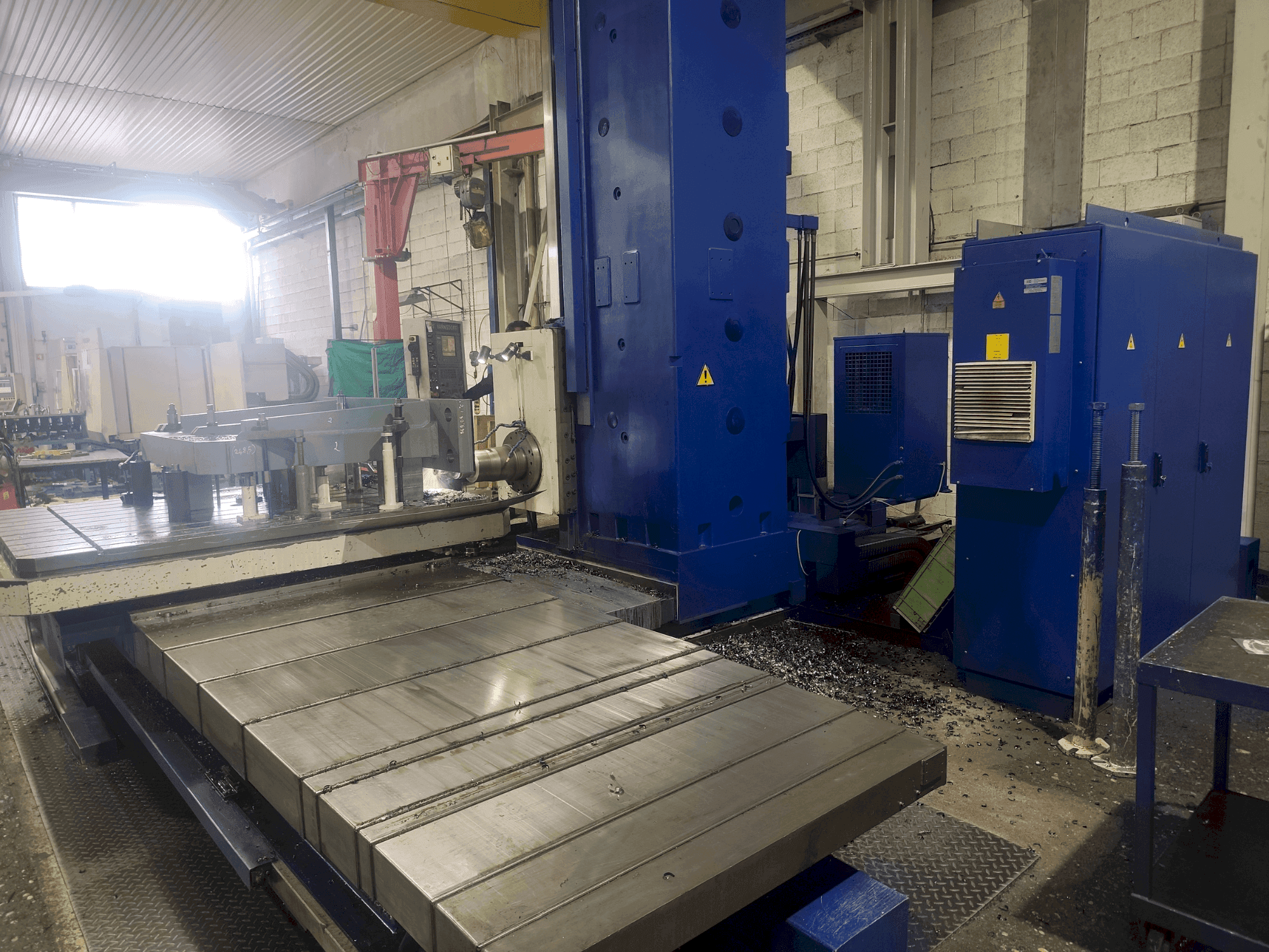 Koneen TOS WHN 13.8 etunäkymä