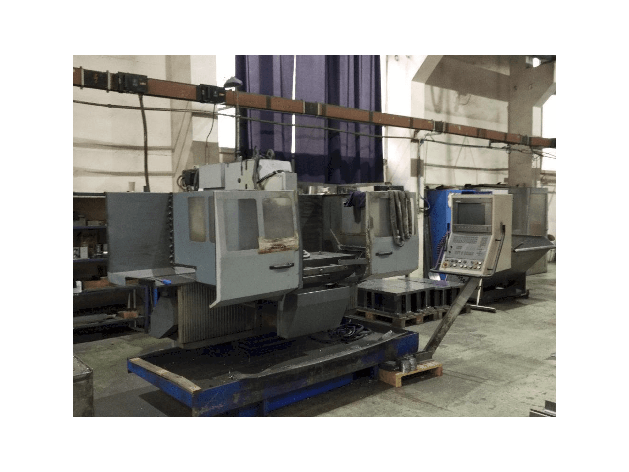 Koneen TOS FGS 50 CNC-B etunäkymä