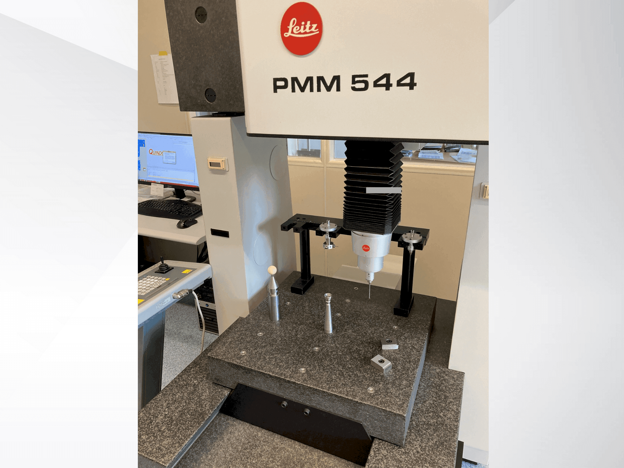 Koneen LEITZ PMM 544 etunäkymä