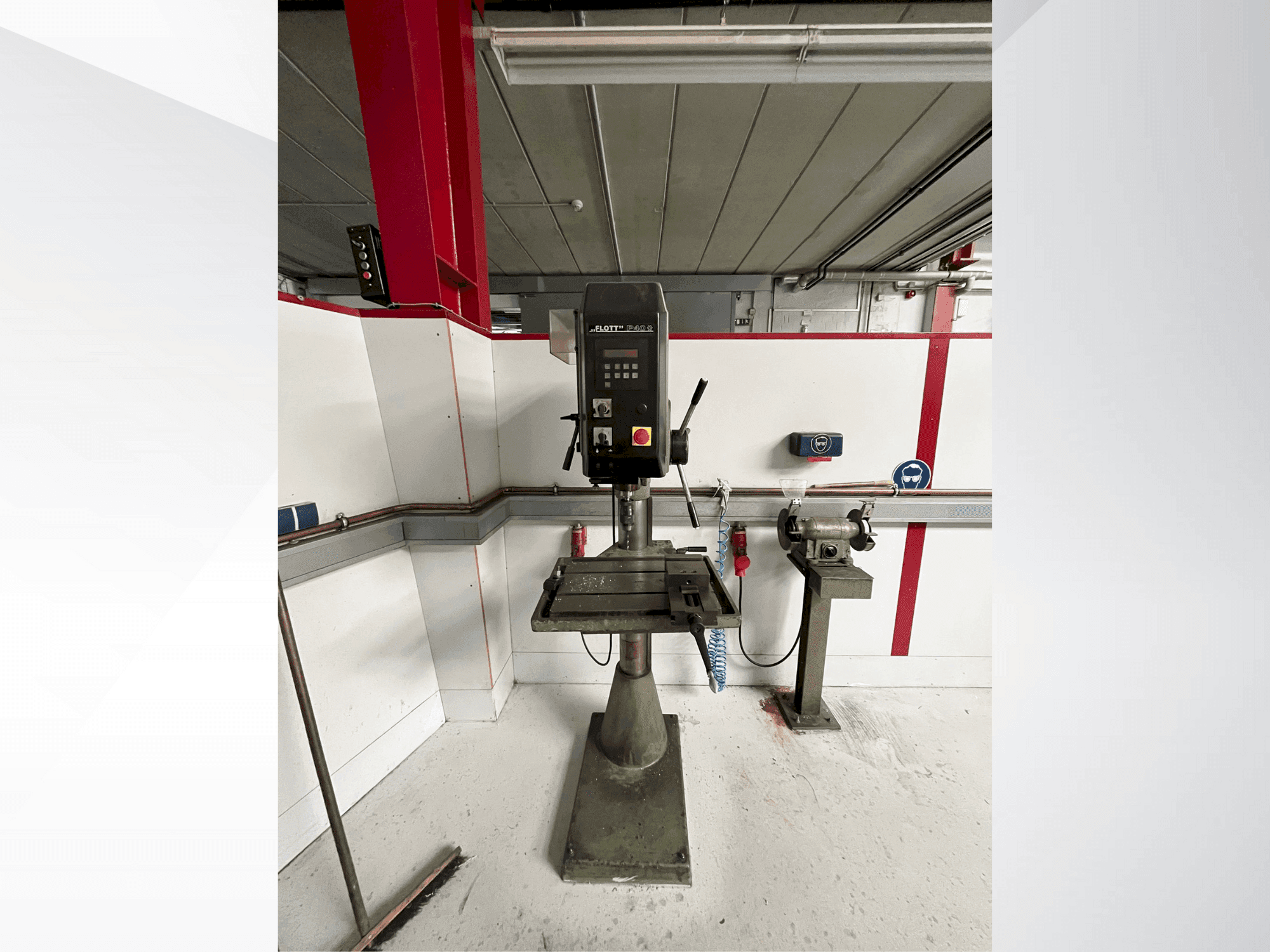 Koneen Hahn+Kolb Flott P40 etunäkymä