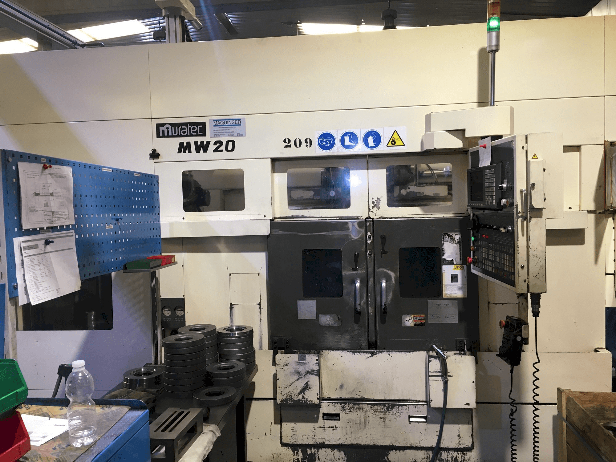 Koneen Muratec MW20 etunäkymä