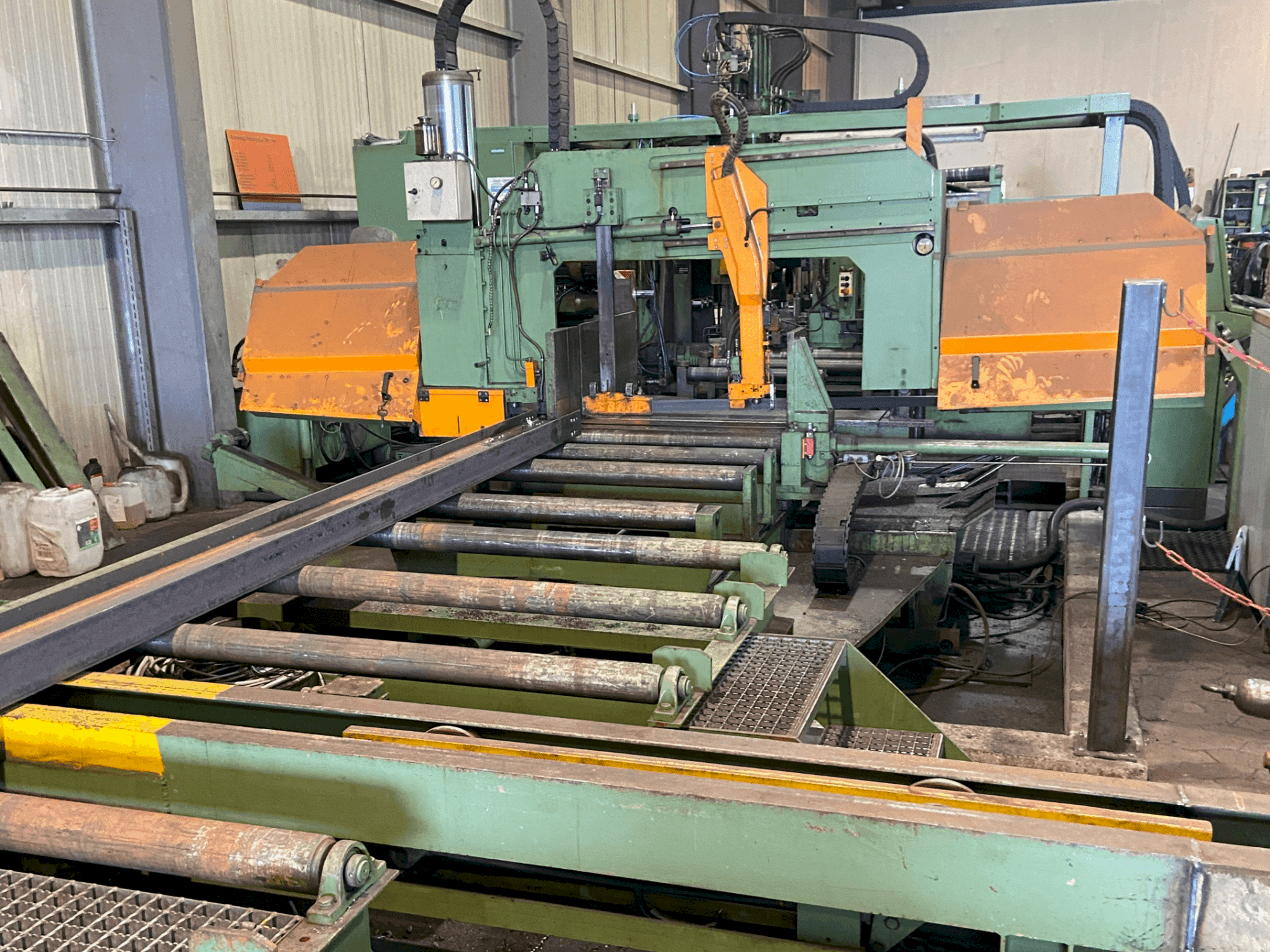 Koneen MEBA 560 DG-1000 + PEDDINGHAUS TDK 1000 /9P etunäkymä