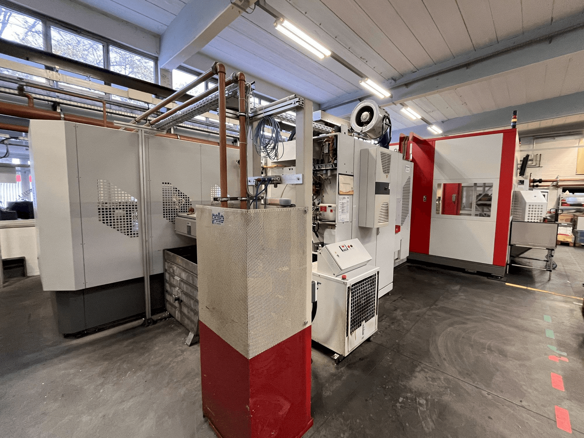 Koneen HERMLE RS1 Robot System etunäkymä