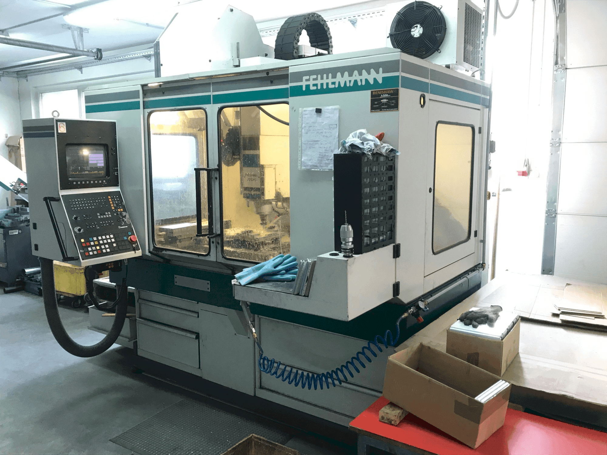 Koneen FEHLMANN Picomax 82 CNC etunäkymä
