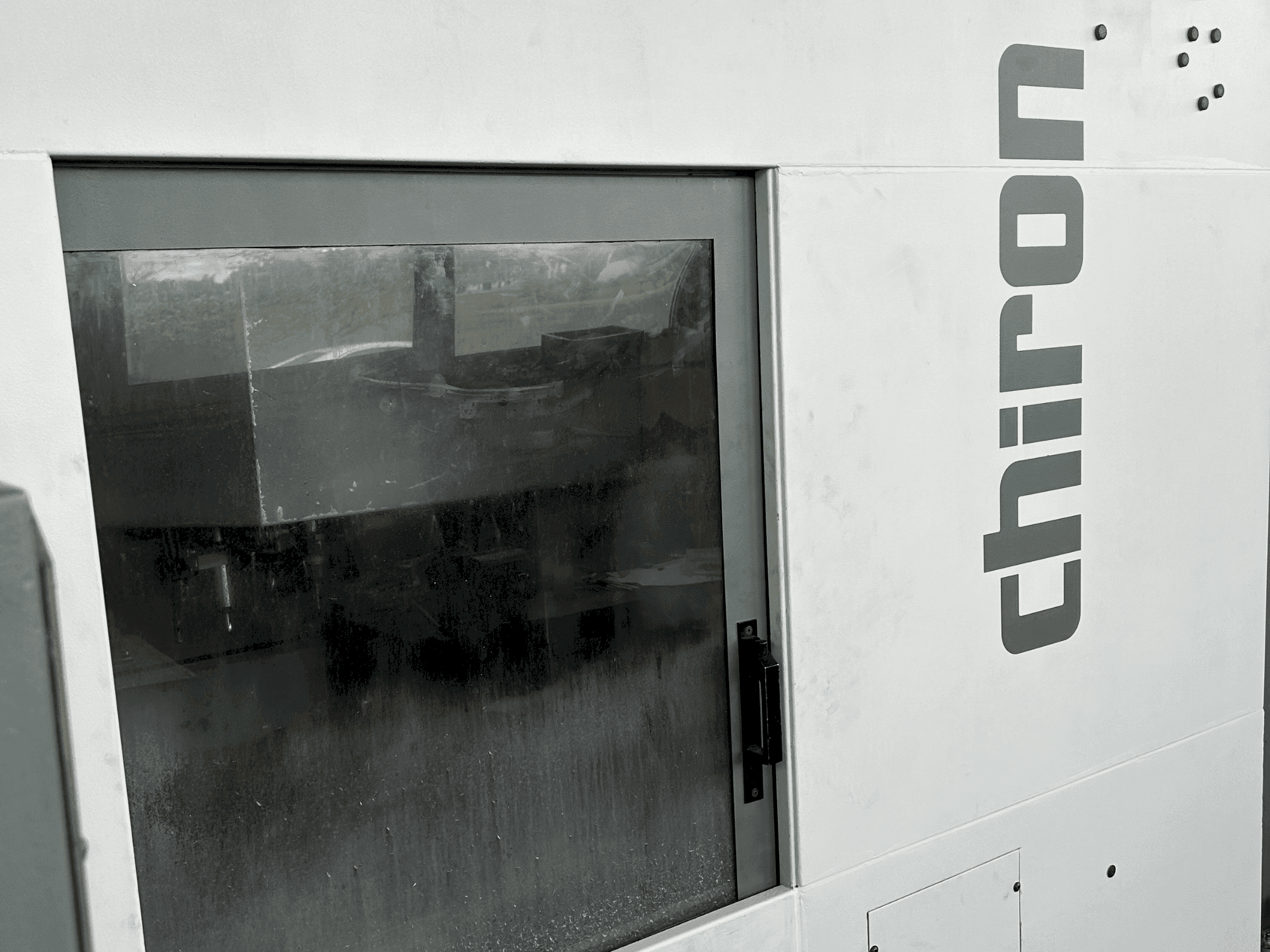 Koneen CHIRON FZ18W etunäkymä