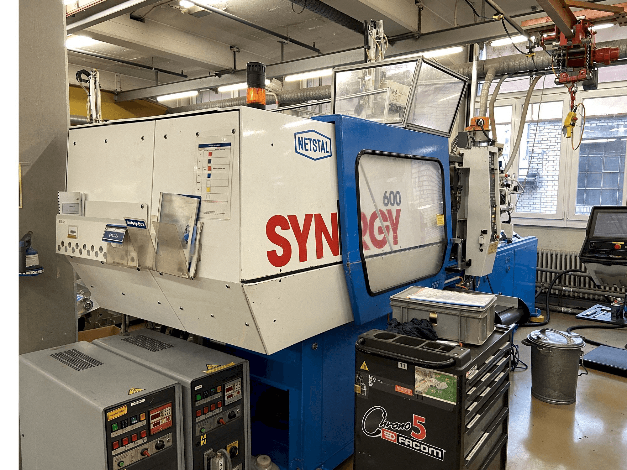 Koneen Netstal SYNERGY 600-110 etunäkymä