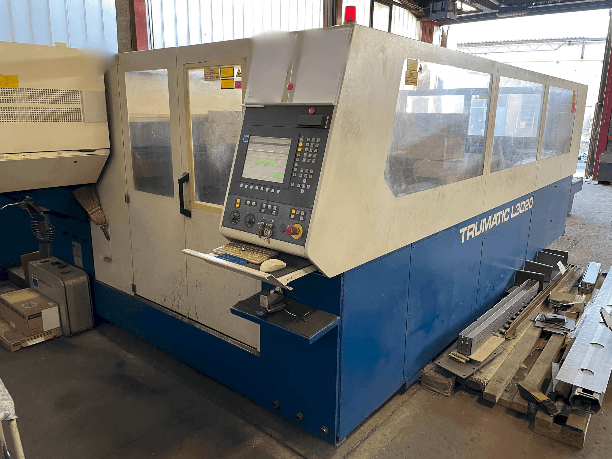 Koneen TRUMPF Trumatic TC L3020 etunäkymä