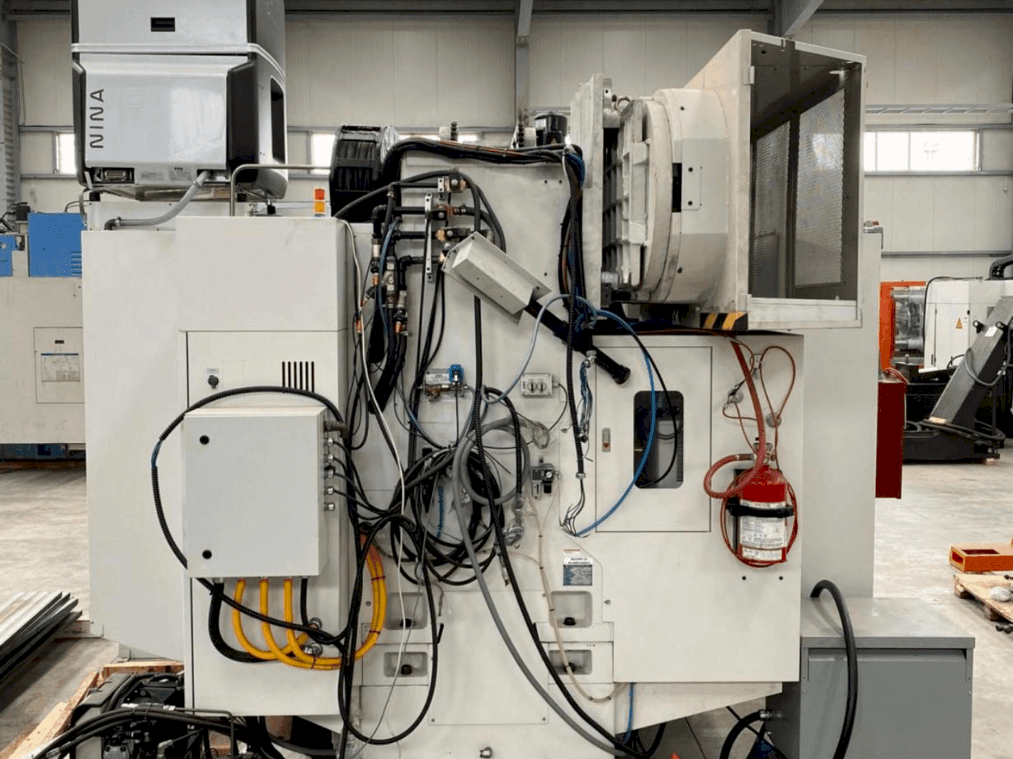 Koneen LAGUN VGC-5028 etunäkymä